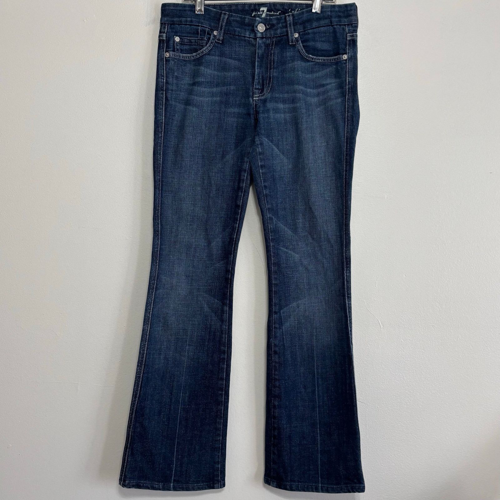 7 For All Mankind 7 For All Mankind A Pocket Bootcut Jeans EU 27 Mid-Rise Size 27" / US 4 / IT 40 - 1 Thumbnail