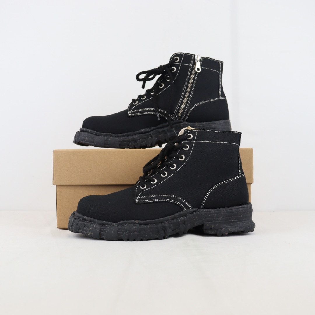 Maison MIHARA YASUHIRO AW 04 Zipped Wrinkle Leather Boots | Grailed