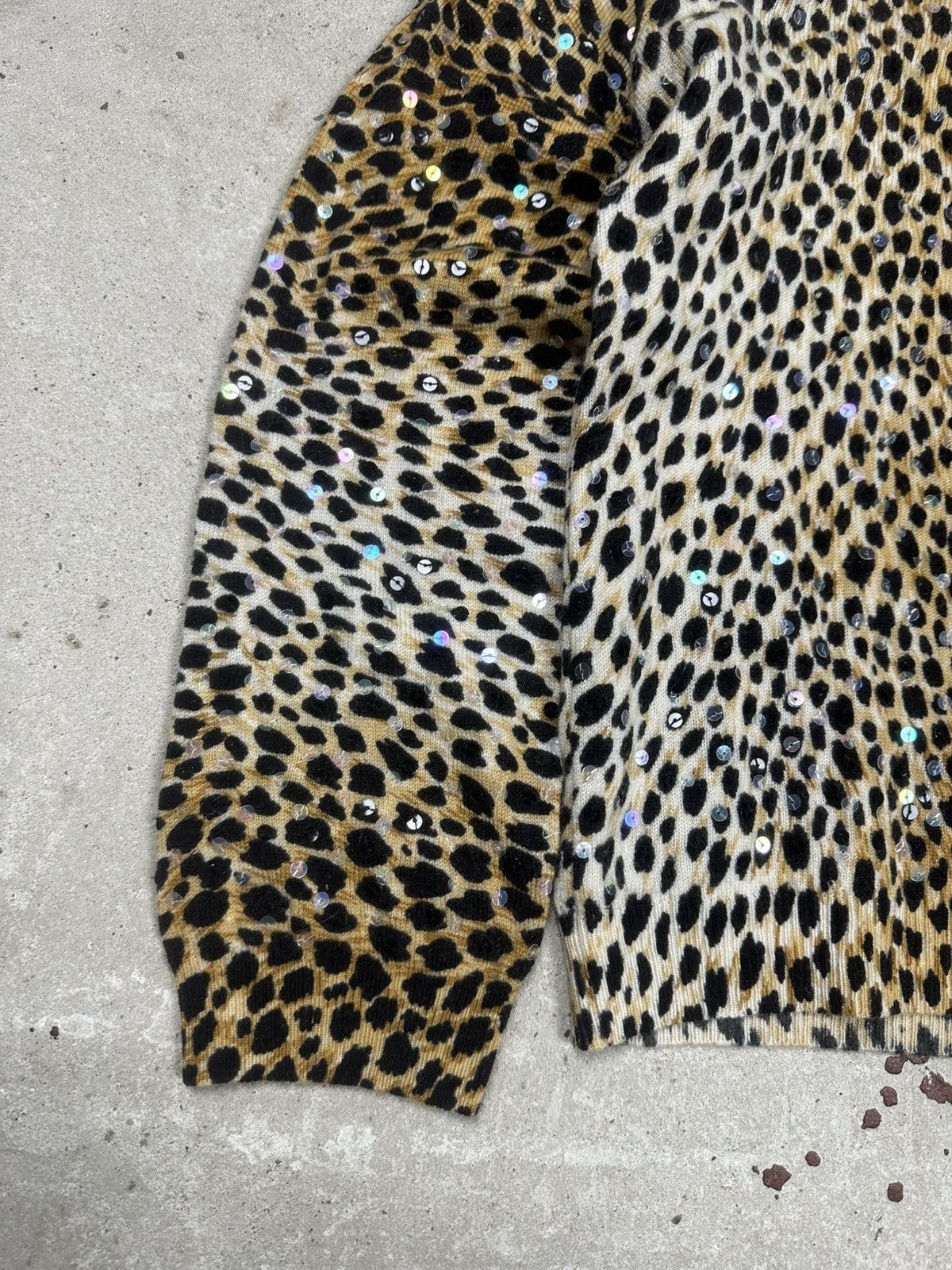 Dolce & Gabbana Vintage 90s Dolce & Gabbana Leopard Print Cashmere Sweater Size M / US 6-8 / IT 42-44 - 11 Thumbnail