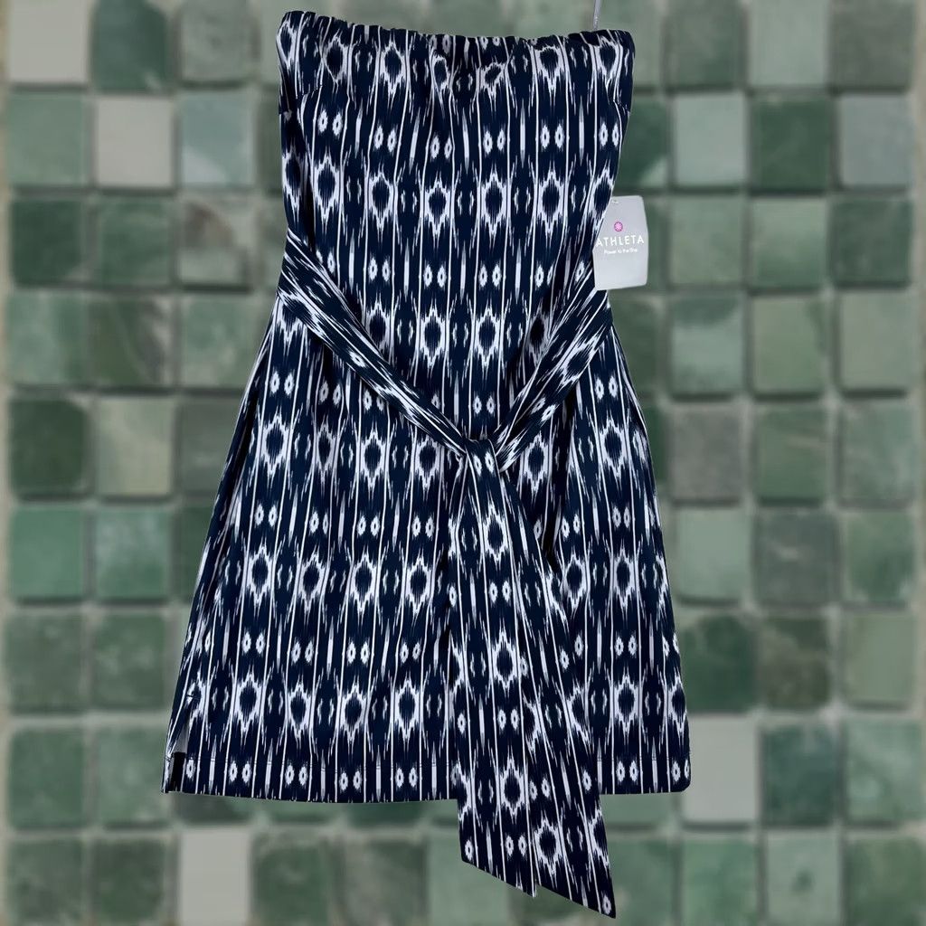 Athleta Athleta Blue Ikat Strapless Anywhere Dress Womens Size 6 Pullover Stretch Short Sundress Belted Machine Washable Size M / US 6-8 / IT 42-44 - 1 Thumbnail