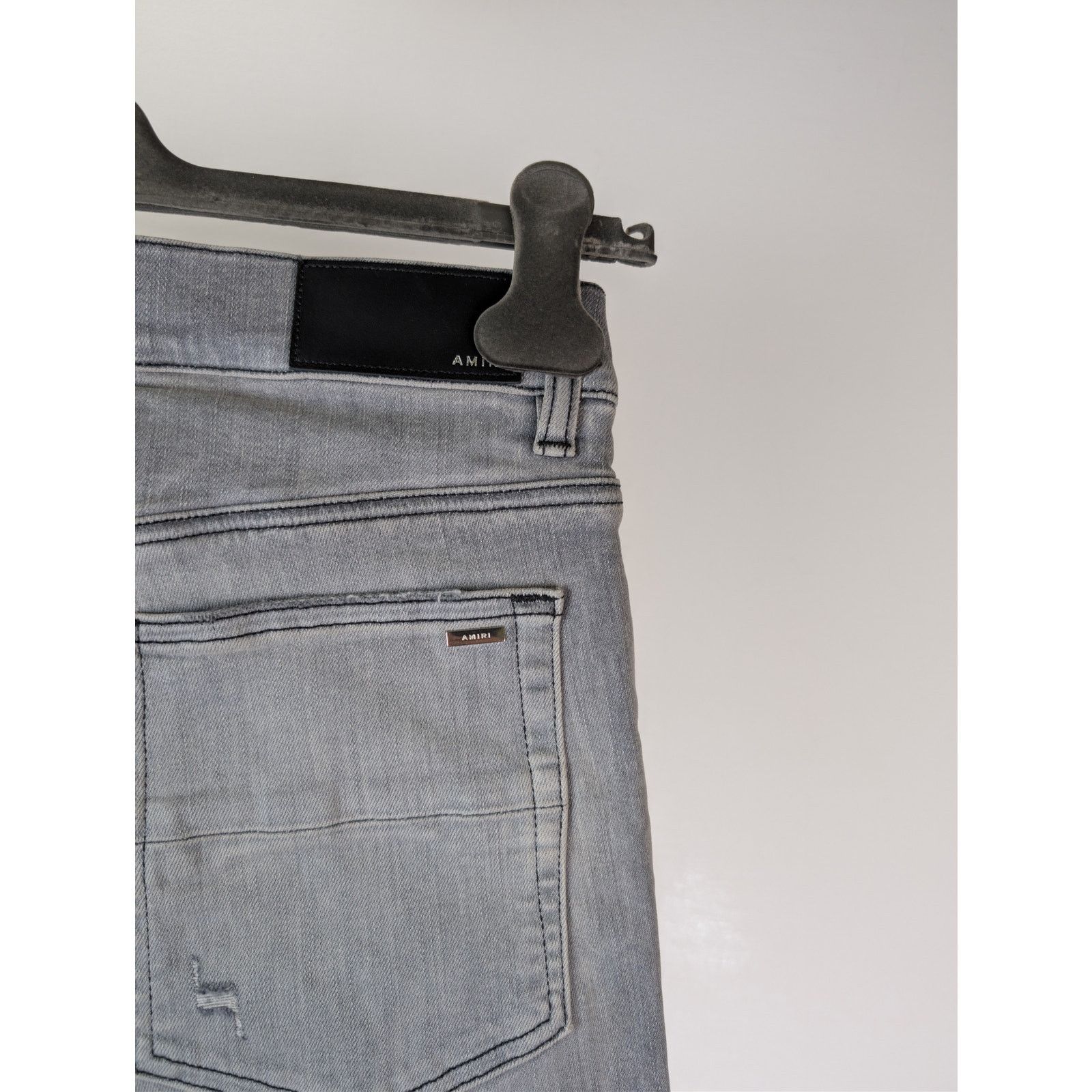 Amiri o1rshd1 Ultrasuede MX1 Denim Jeans in Concrete Grey 30 Size US 30 / EU 46 - 14 Thumbnail