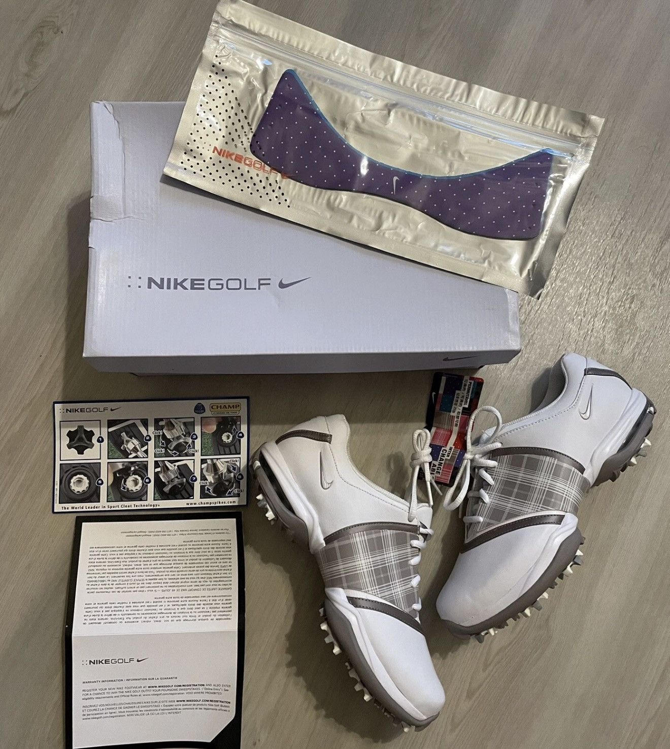 Nike NWT Nike Air Women’s Golf Shoes 549576-102 Sz 7.5 Size US 7.5 / IT 37.5 - 1 Thumbnail