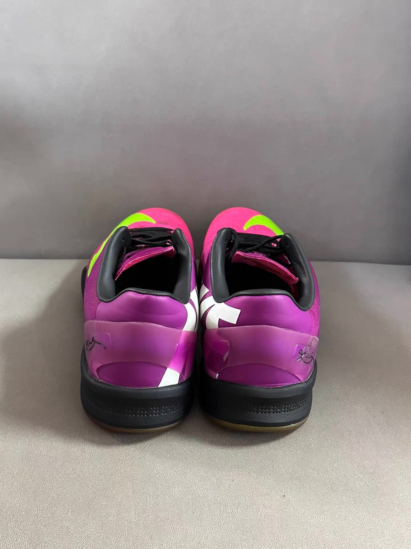 Nike Nike Kobe 8 Assassin Worn only a few times Ｑ20 Size US 9 / EU 42 - 6 Thumbnail