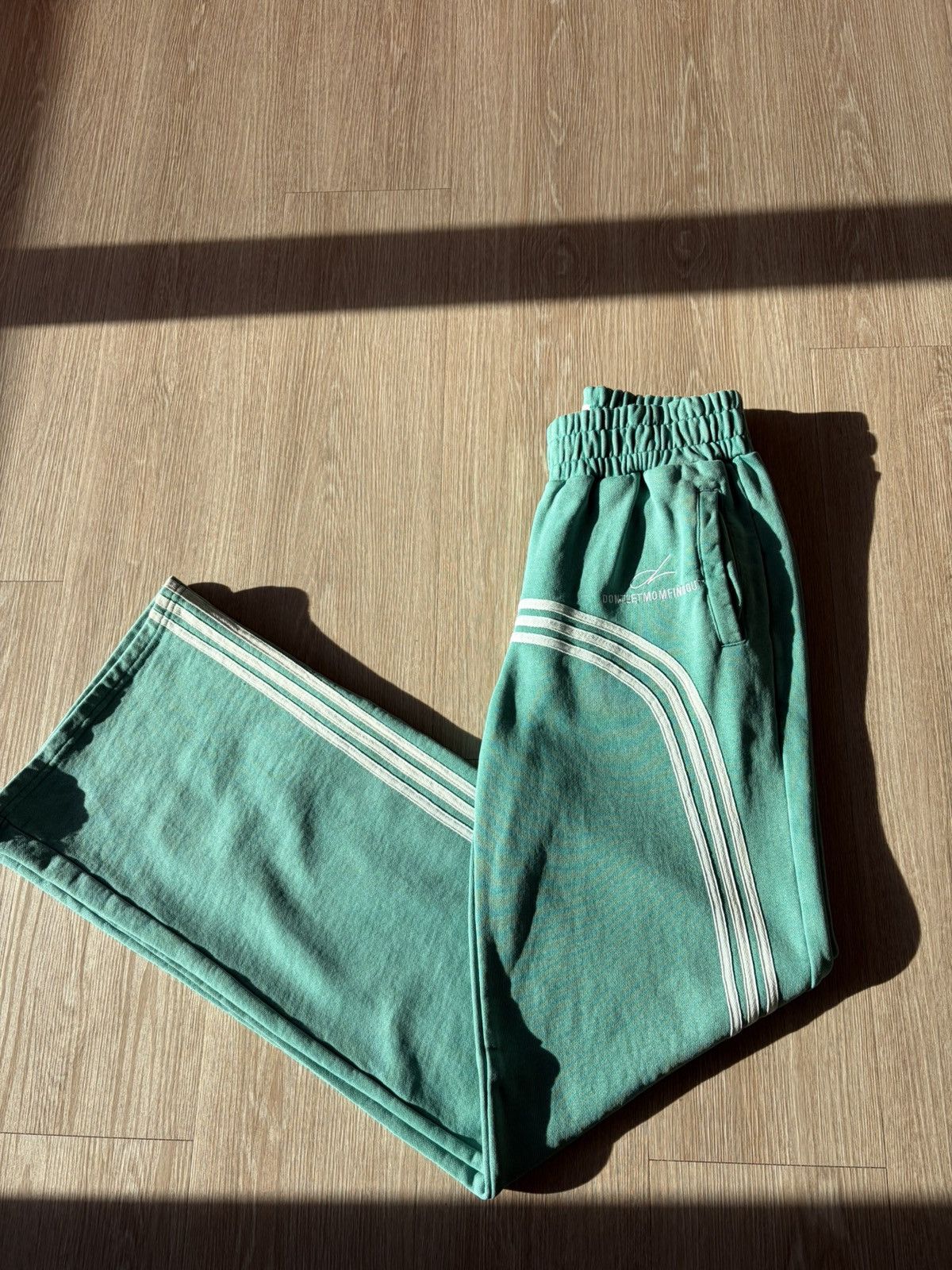 Other Dontletmomfindout Ardo Sweats “Teal” Size US 31 - 1 Thumbnail