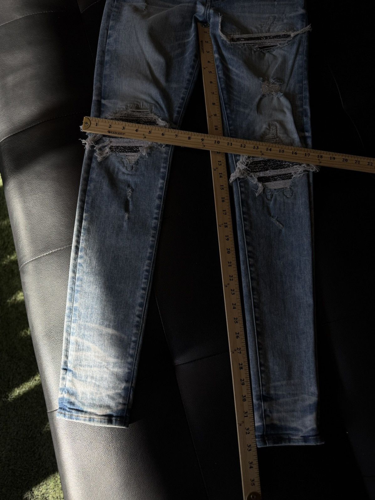 Amiri Amiri Blue Jeans Black Bandanna Patch Size 31 Flawless 🧼 Size US 31 - 15 Thumbnail