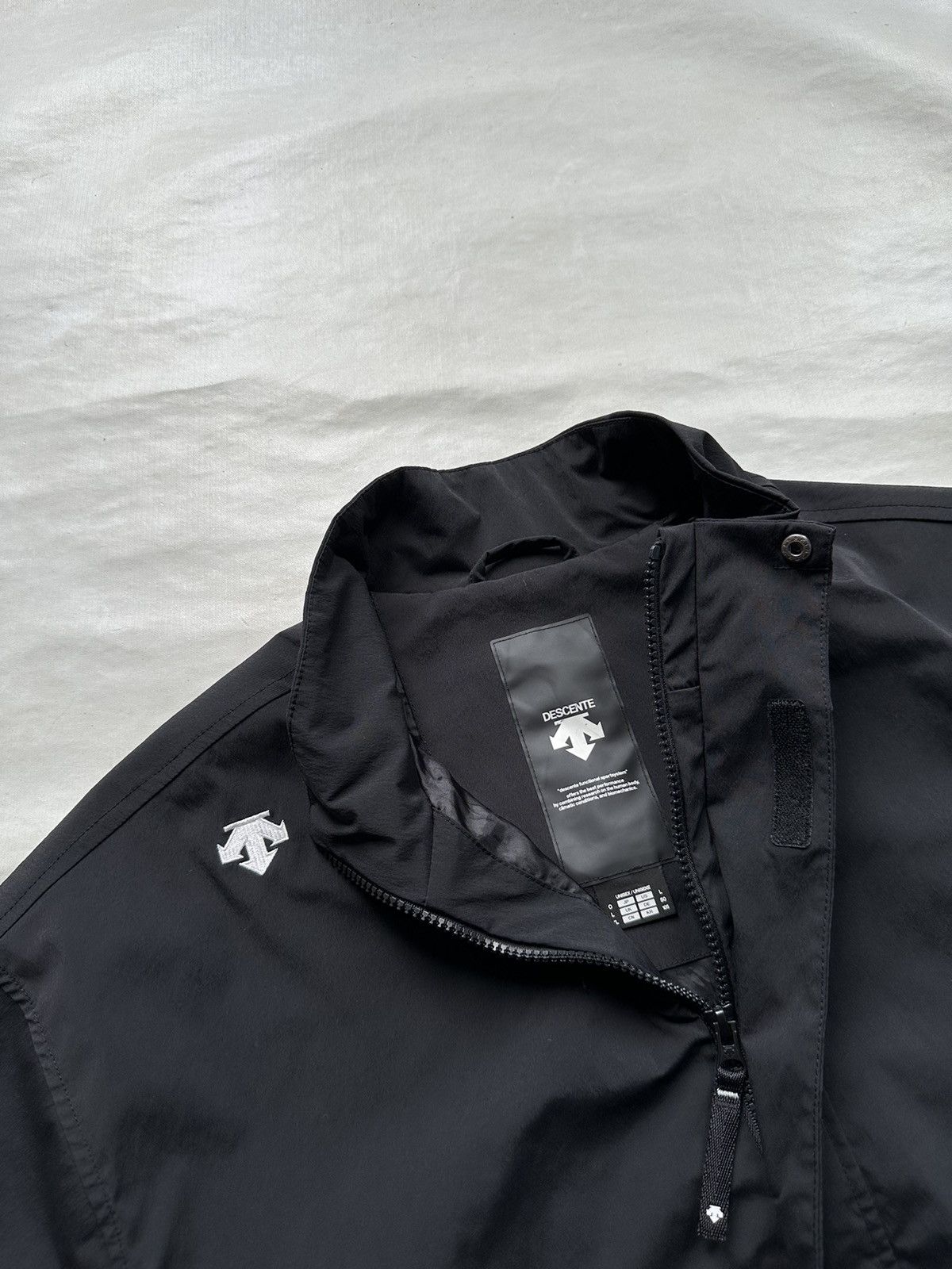 Descente × Japanese Brand × Nanamica Descente Nylon Coach The Best Lining Warm-Up Jacket Black Size US L / EU 52-54 / 3 - 8 Thumbnail