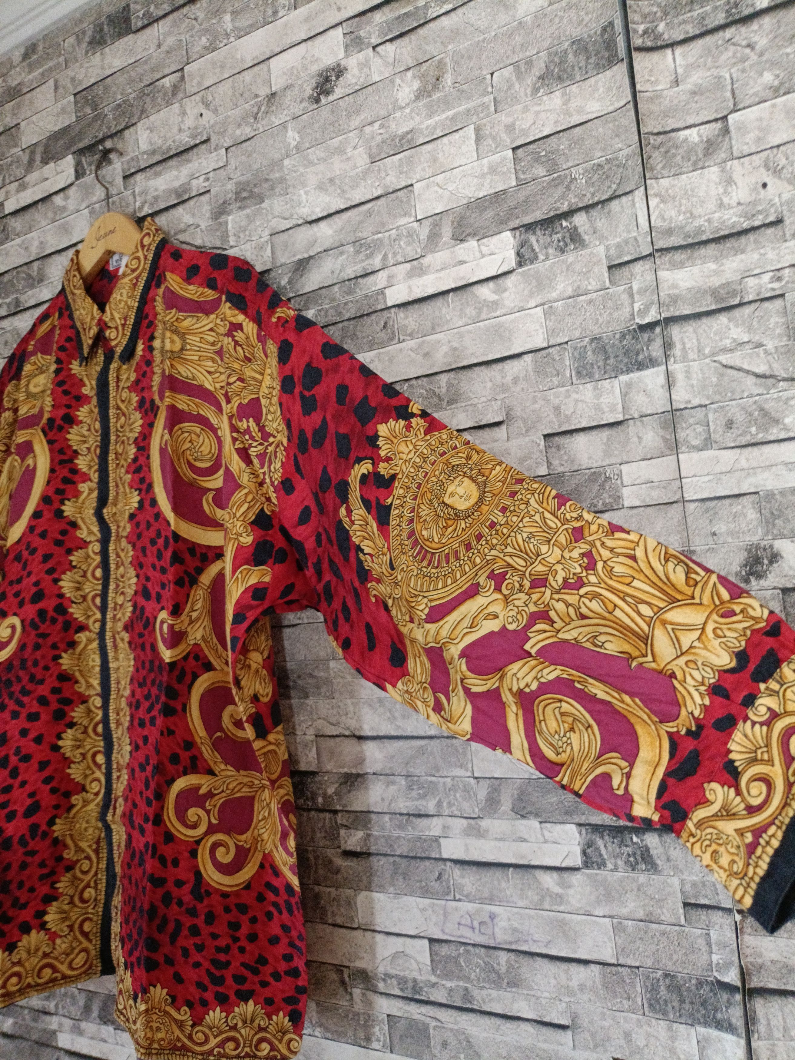 Versace Vintage archived Gianni Versace leopard baroque silk shirt Size US L / EU 52-54 / 3 - 3 Thumbnail