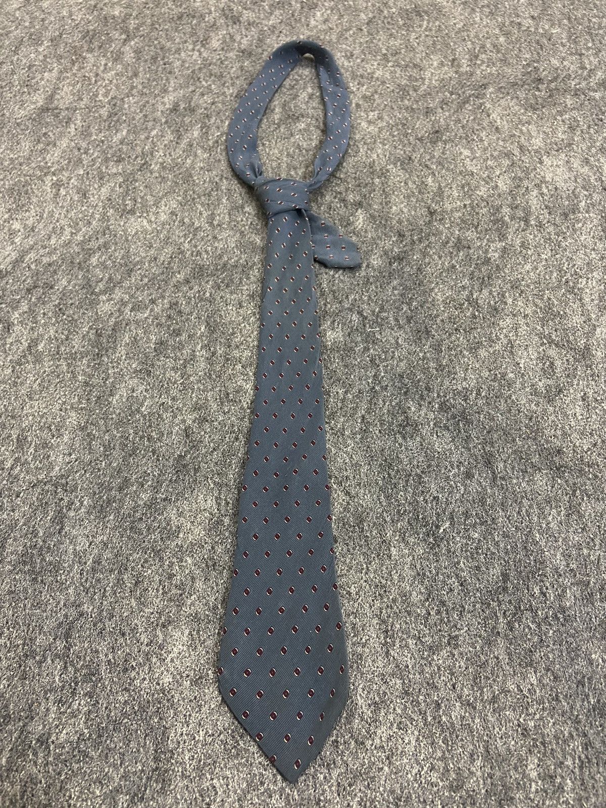 The Tie Bar × Vintage Vintage tie NINA RICCI paris Size ONE SIZE - 1 Thumbnail