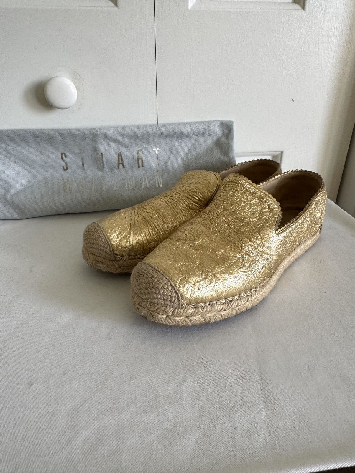 Stuart Weitzman STUART WEITZMAN Gold Leather Espadrille Flats 8.5 Size US 8.5 / IT 38.5 - 3 Thumbnail