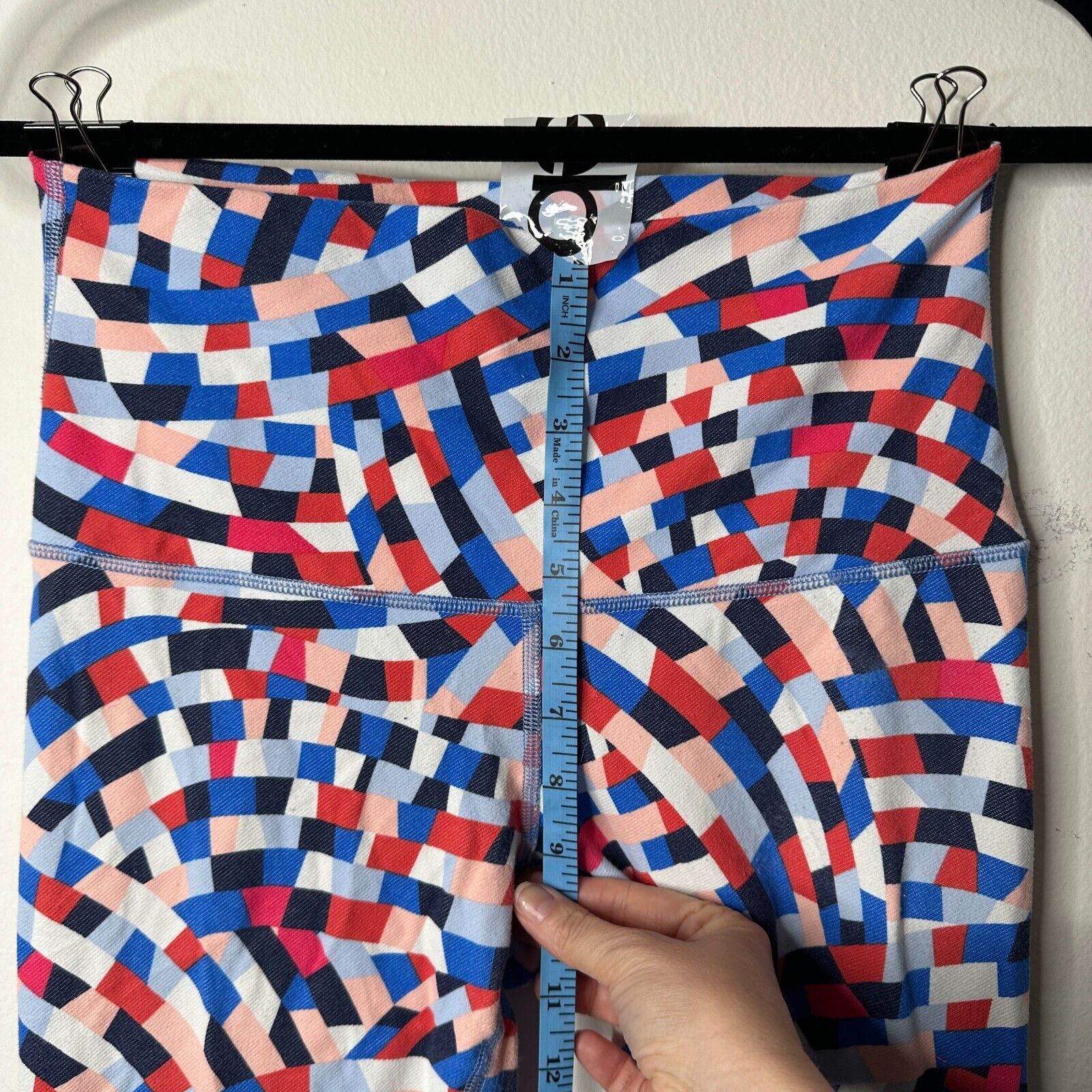 Lululemon Lululemon Wunder Under Multi Blue Red Geometric Leggings 8 Size 30" / US 8 / IT 44 - 8 Thumbnail