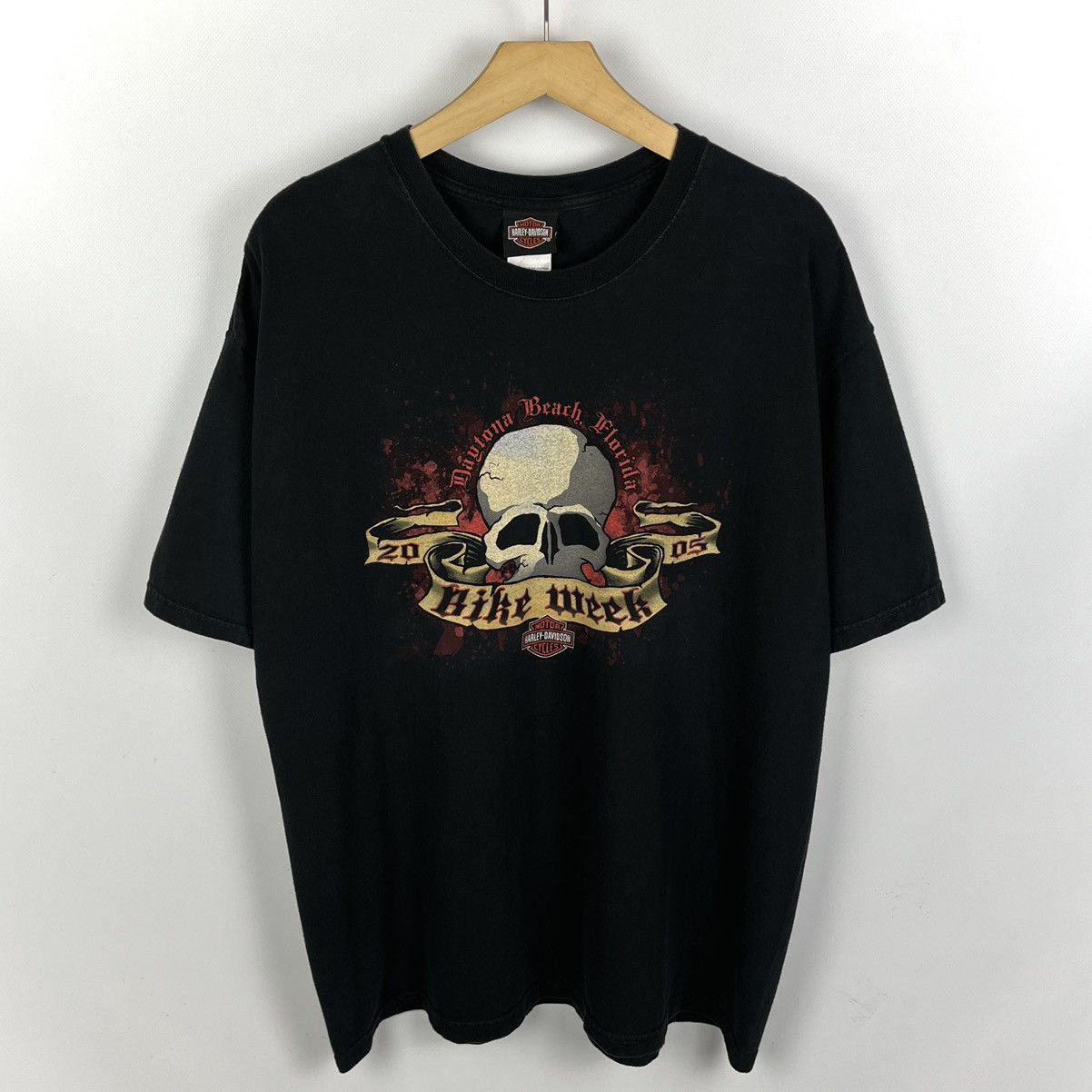 Harley Davidson Vintage Harley Davidson Orlando Skulls Big Logo T Shirt 00’s Size US XL / EU 56 / 4 - 1 Thumbnail