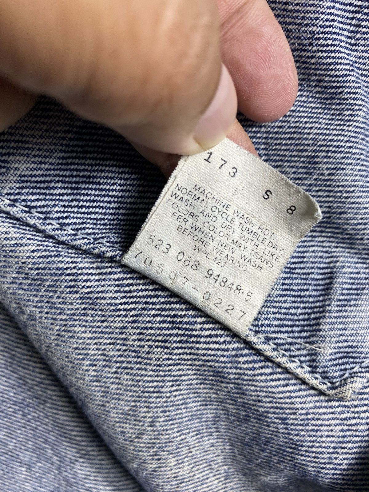 Levi's Vintage Clothing Vintage Levis Distressed Denim Button Jacket Size US M / EU 48-50 / 2 - 13 Thumbnail