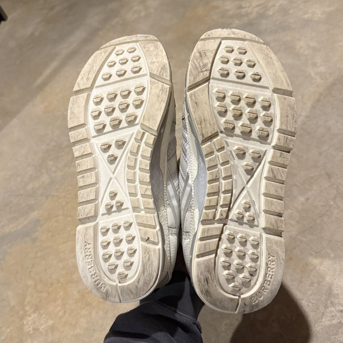 Burberry Burberry Union Mesh Leather Sneakers White US 12 Size US 12 / EU 45 - 9 Thumbnail