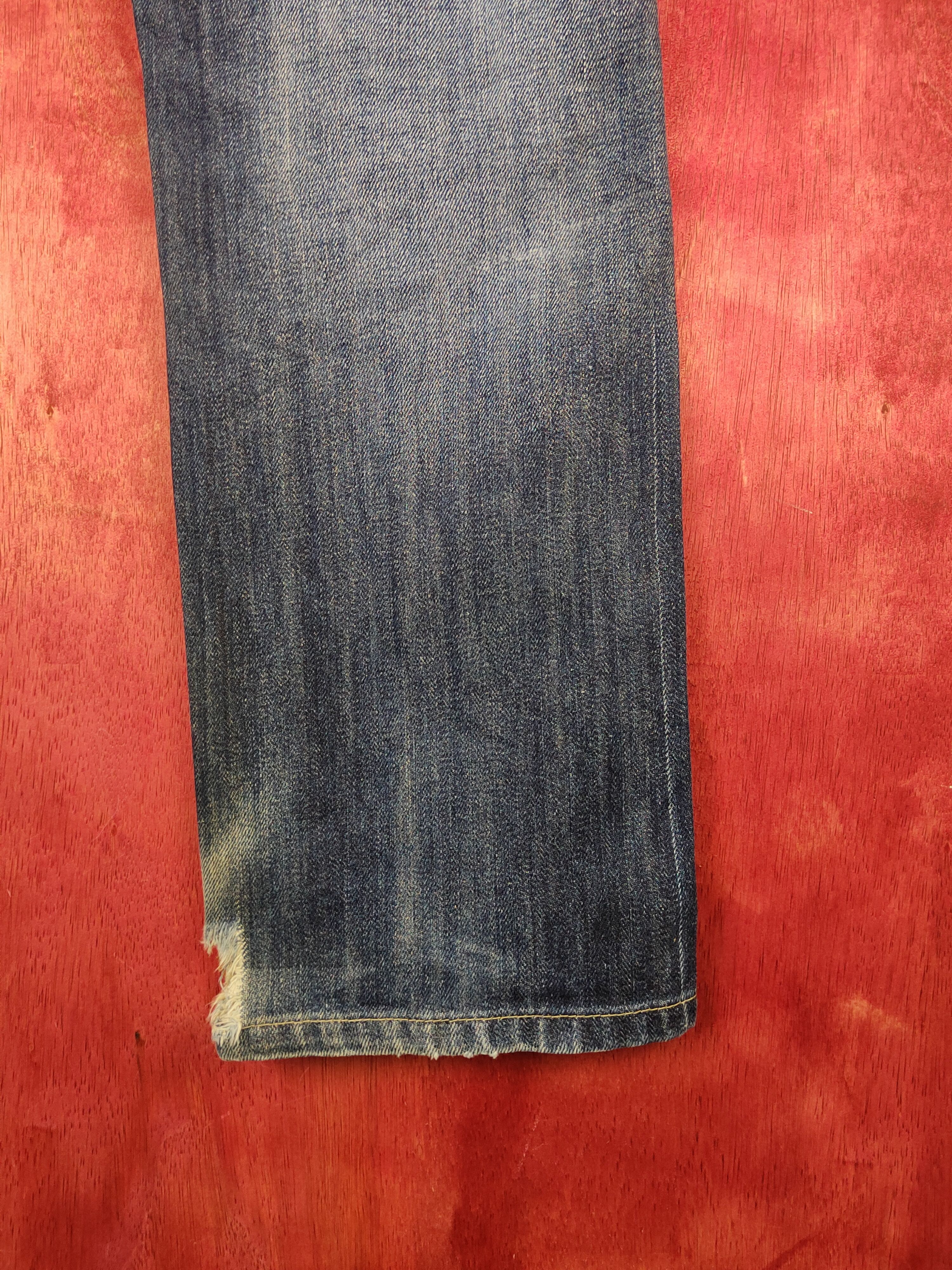 Japanese Brand Uniqlo Dark Blue Distressed Ripped Jeans #S1673 Size US 32 / EU 48 - 14 Thumbnail