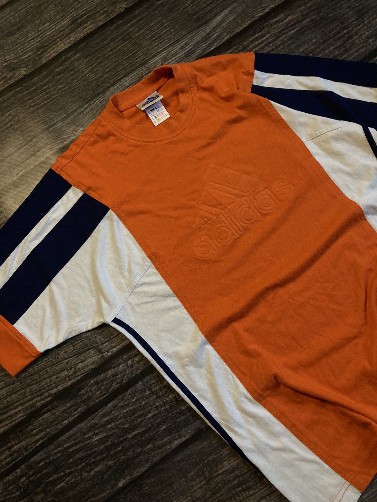 Adidas × Vintage Adidas embossed vintage logo tee Size US XL / EU 56 / 4 - 3 Thumbnail