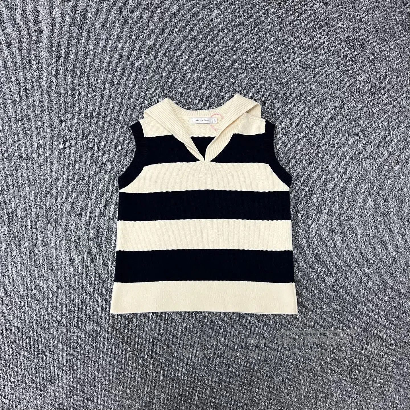 Dior Dior Black and white striped sleeveless cashmere knit top| Size S / US 4 / IT 40 - 2 Thumbnail