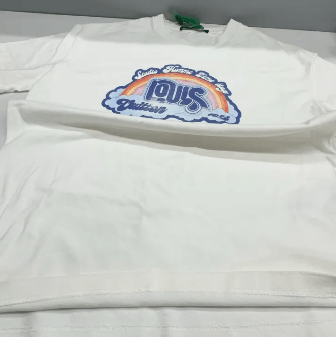 Louis Vuitton Louis Vuitton short-sleeve T-shirt Size US S / EU 44-46 / 1 - 6 Thumbnail