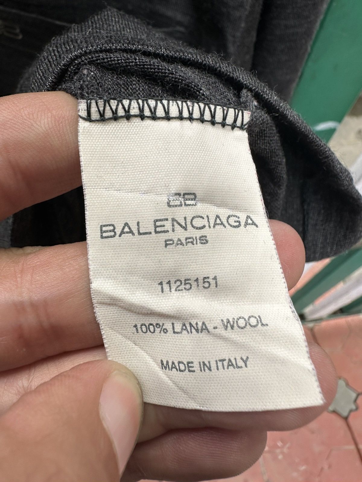 Balenciaga Balenciaga Paris 100% Wool Polo Shirt Made in Italy Size US S / EU 44-46 / 1 - 7 Thumbnail