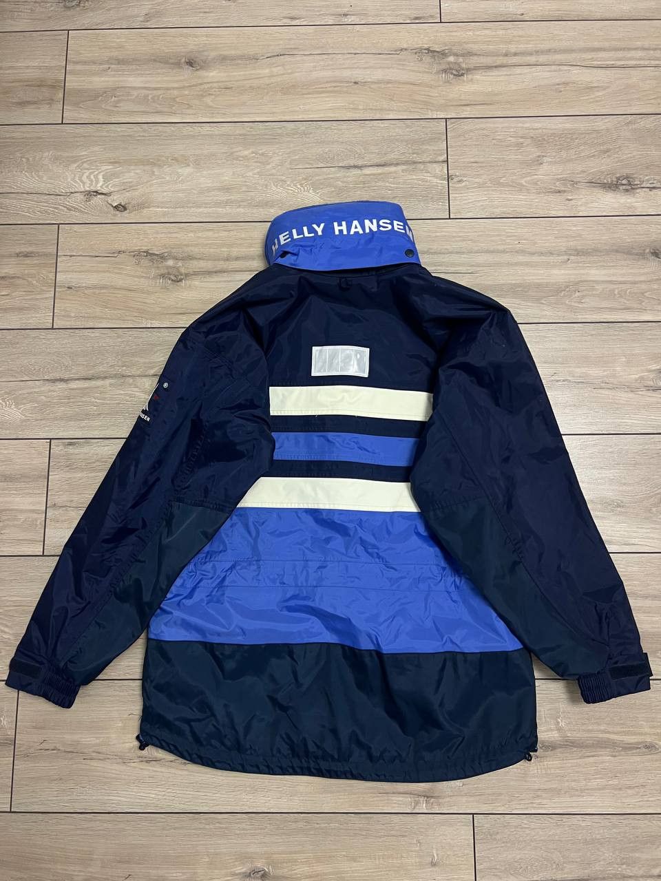 Helly Hansen Vintage 90s Helly Hansen Sailing Jacket Yachting Hooded Size US S / EU 44-46 / 1 - 14 Thumbnail