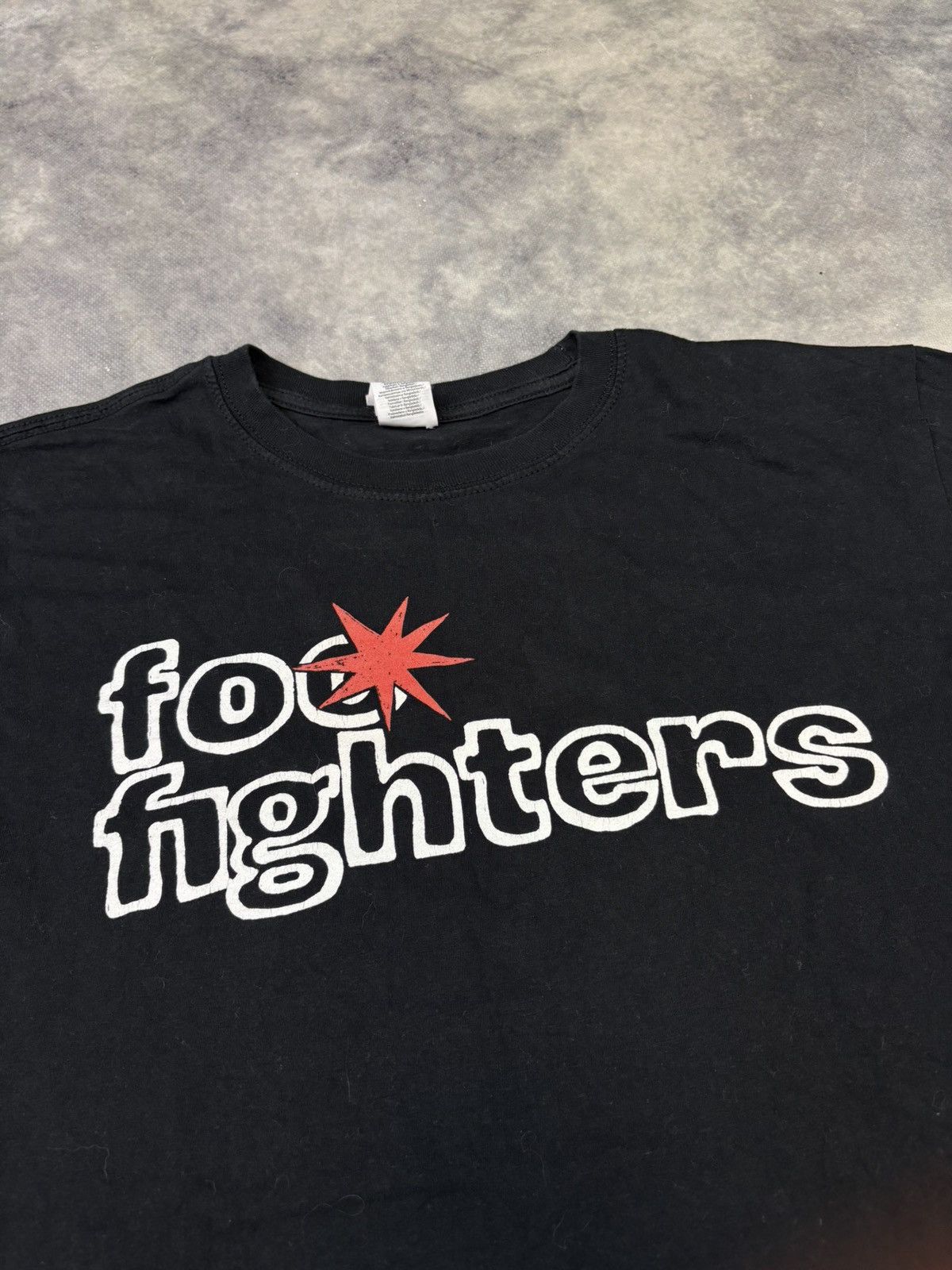 Band Tees × Vintage Foo Fighters Band Rock Metal y2k 00s 90s t shirt graphic Size US L / EU 52-54 / 3 - 2 Thumbnail