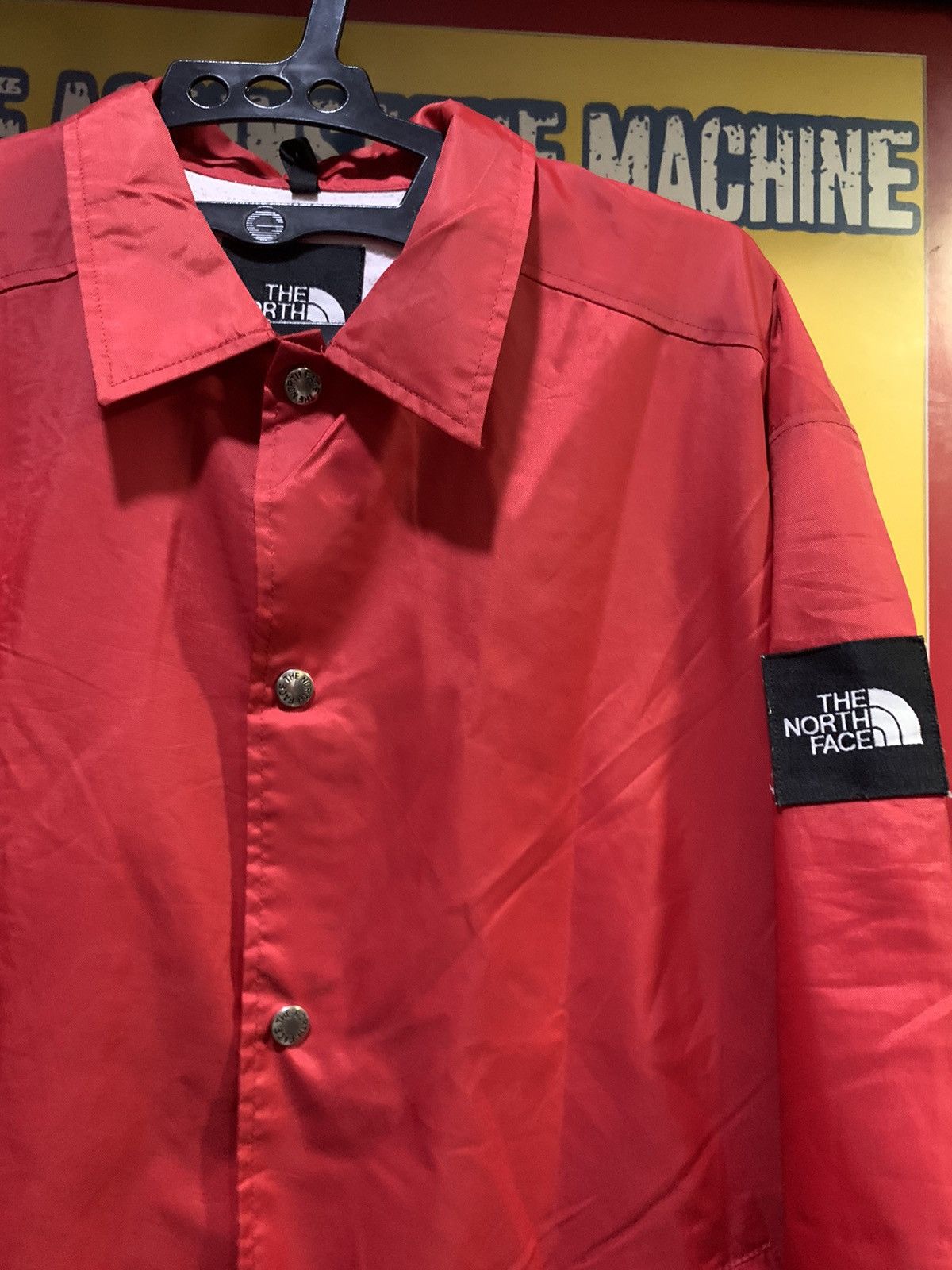 Vintage THE NORTH FACE “Coach Jacket” Red Embosh button