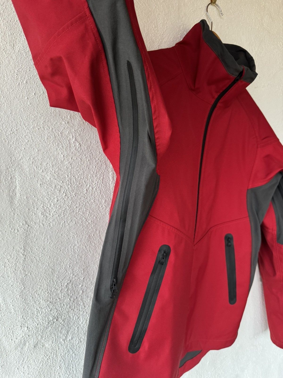 GR10K Gr10k Skeleton Gore-Tex Jacket NWOT Size US L / EU 52-54 / 3 - 4 Thumbnail