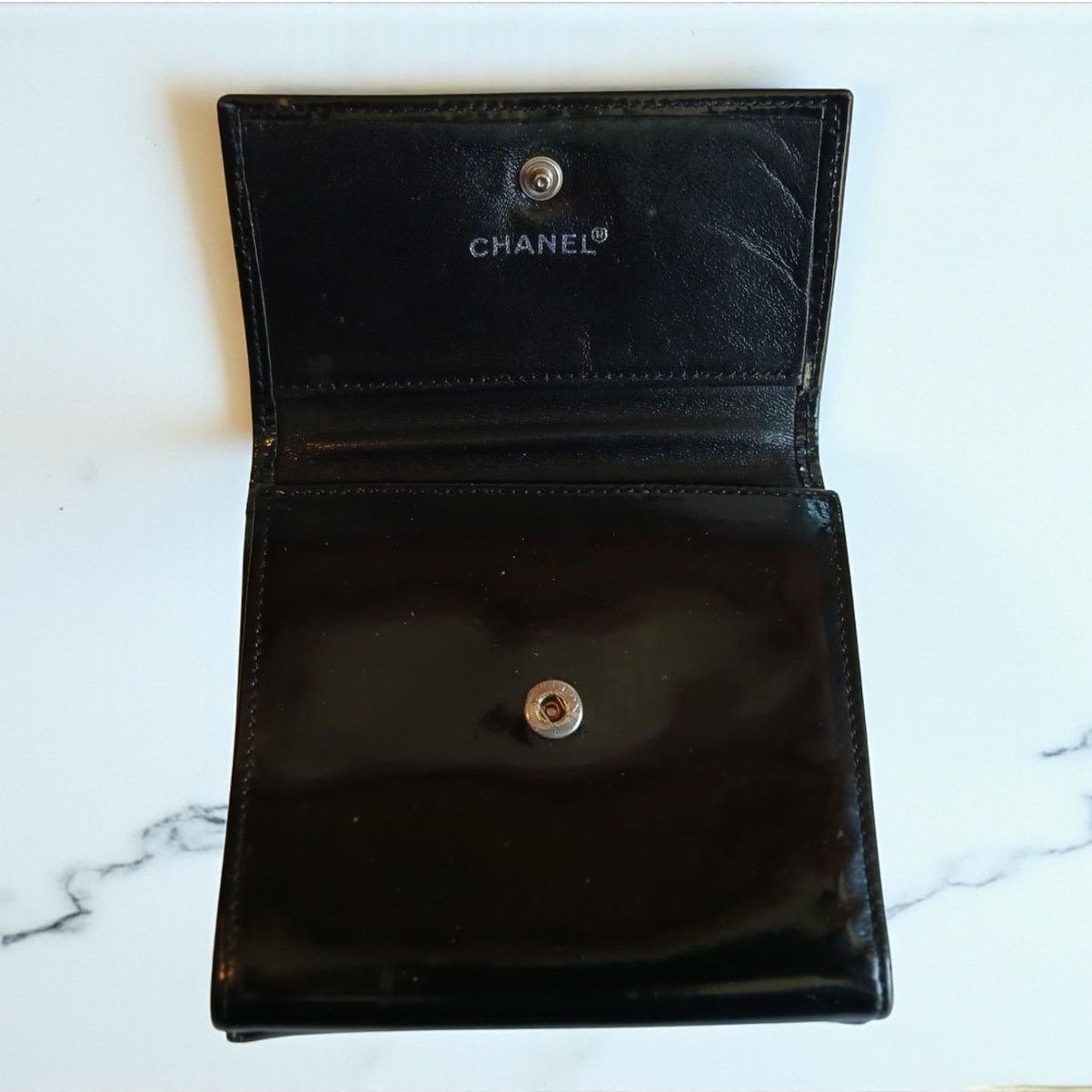 Chanel Chanel Patent Leather Black Trifold Compact Wallet Size ONE SIZE - 10 Thumbnail