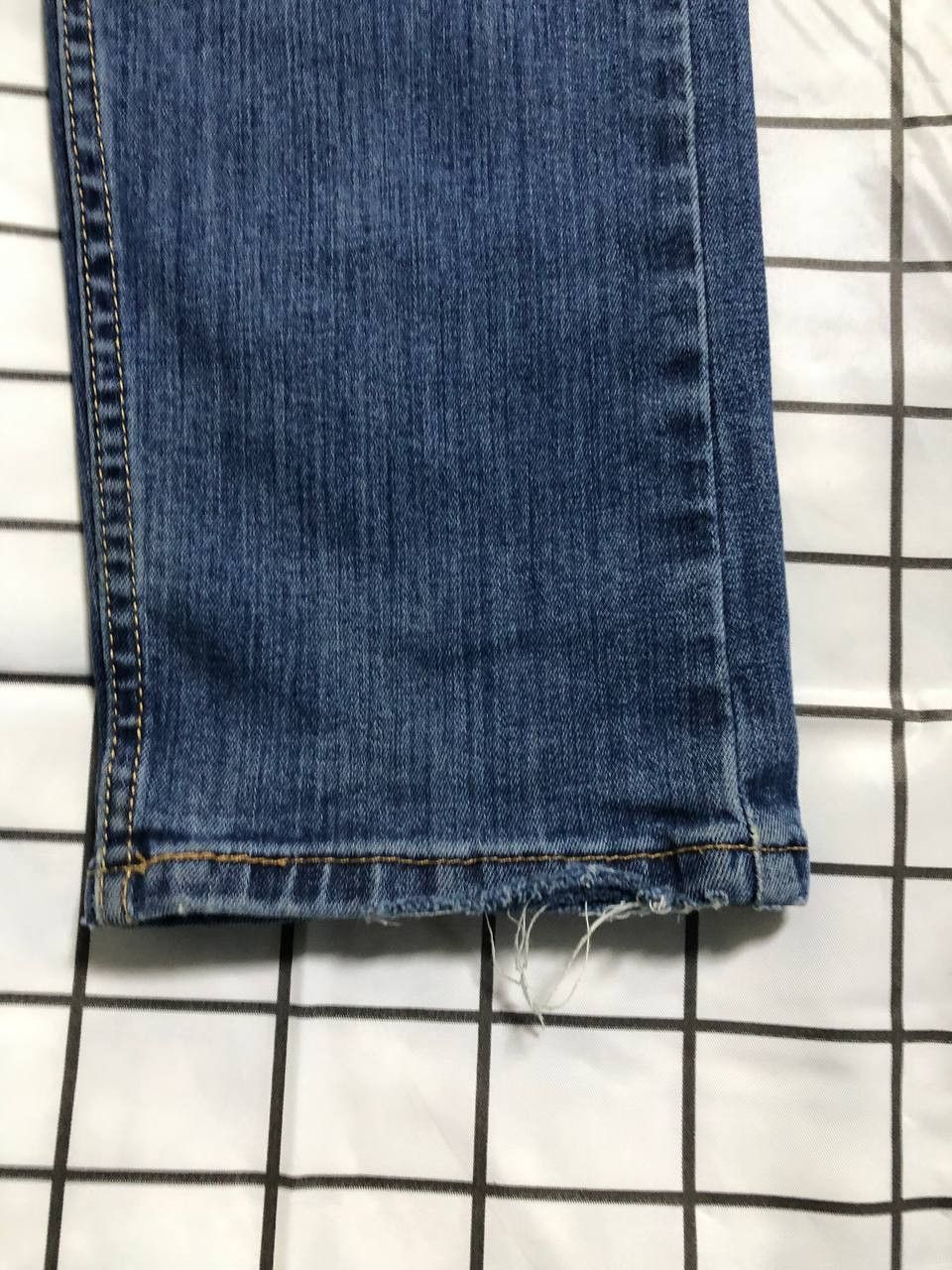 Levi's Levis Mens 502 Straight Jeans Blue Medium Wash Denim Size US 31 - 3 Thumbnail