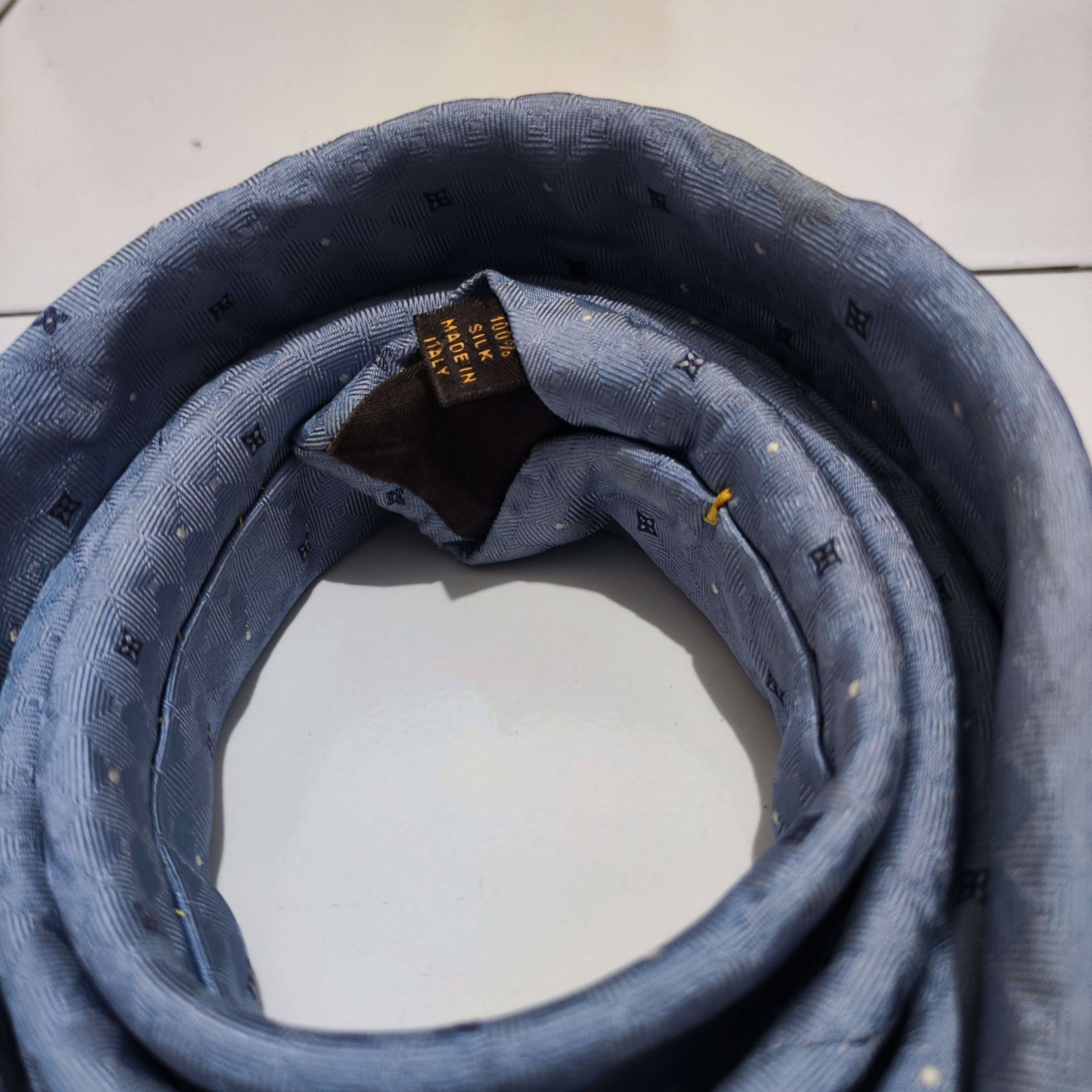 Louis Vuitton Tie Louis Vuitton Size ONE SIZE - 2 Thumbnail
