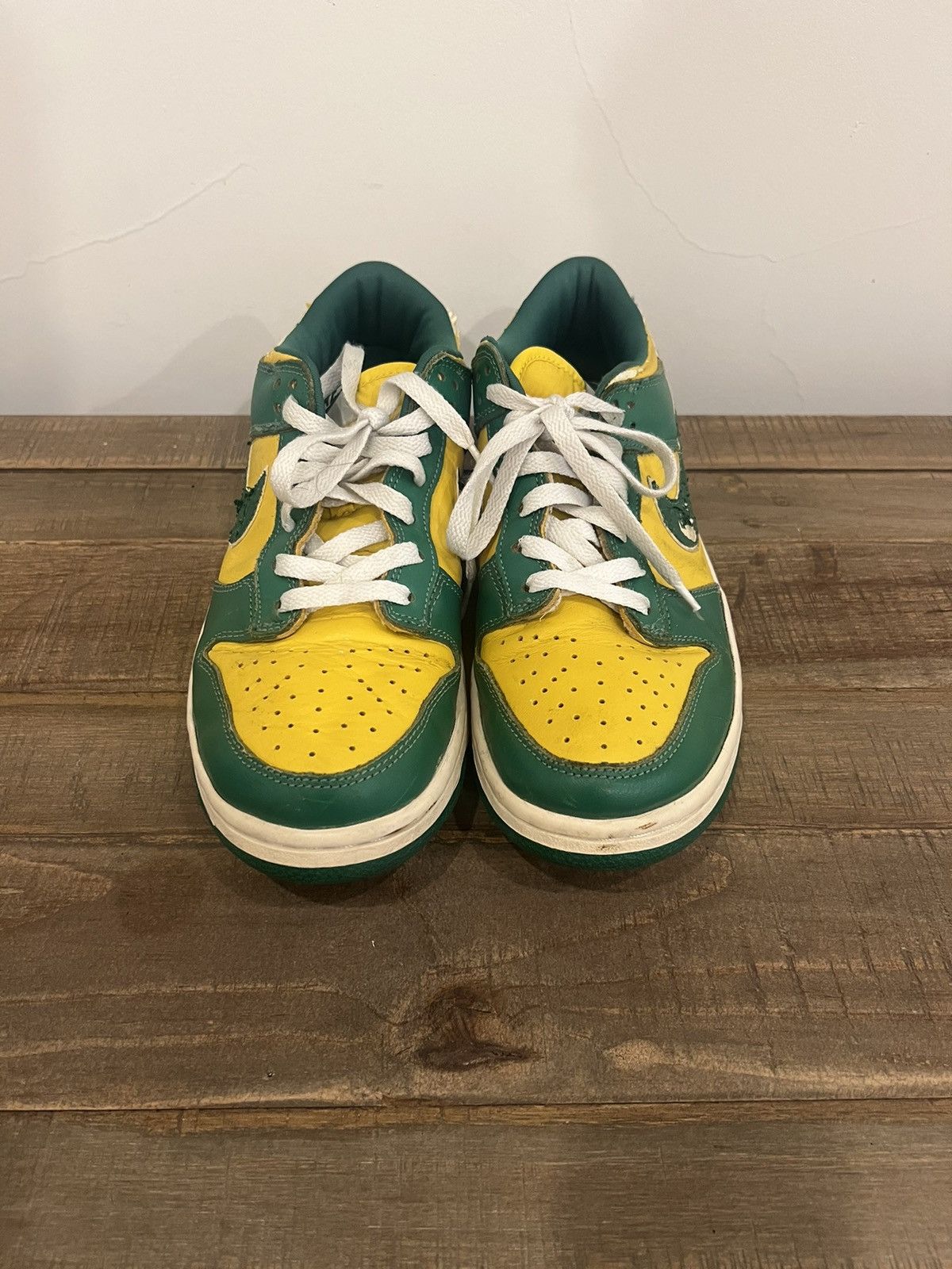 Nike 2001 Nike Dunk Low Brazil Size US 9.5 / EU 42-43 - 2 Thumbnail