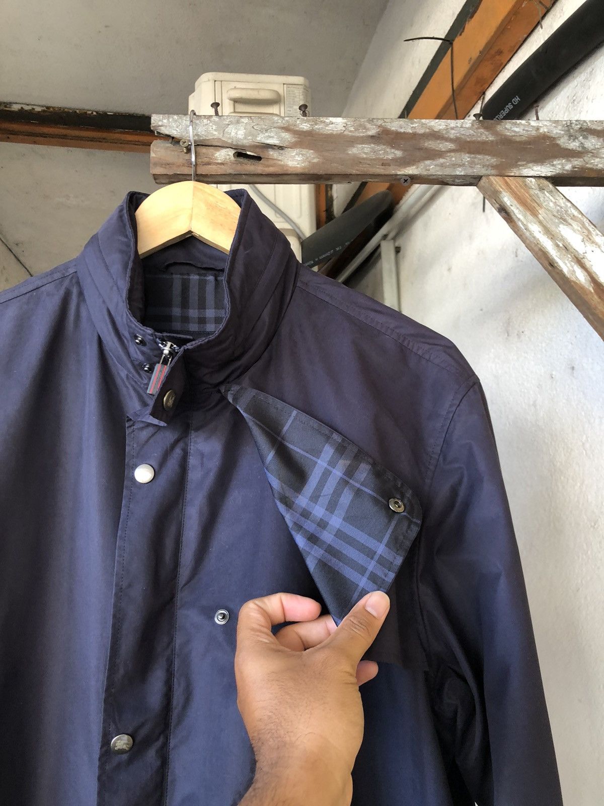 Burberry Vintage 90s Burberry Light Jacket Hoodie Size US L / EU 52-54 / 3 - 13 Thumbnail