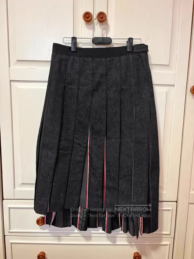 Thom Browne Thom Browne Denim Pleated Skirt Size 27" / US 4 / IT 40 - 1 Thumbnail