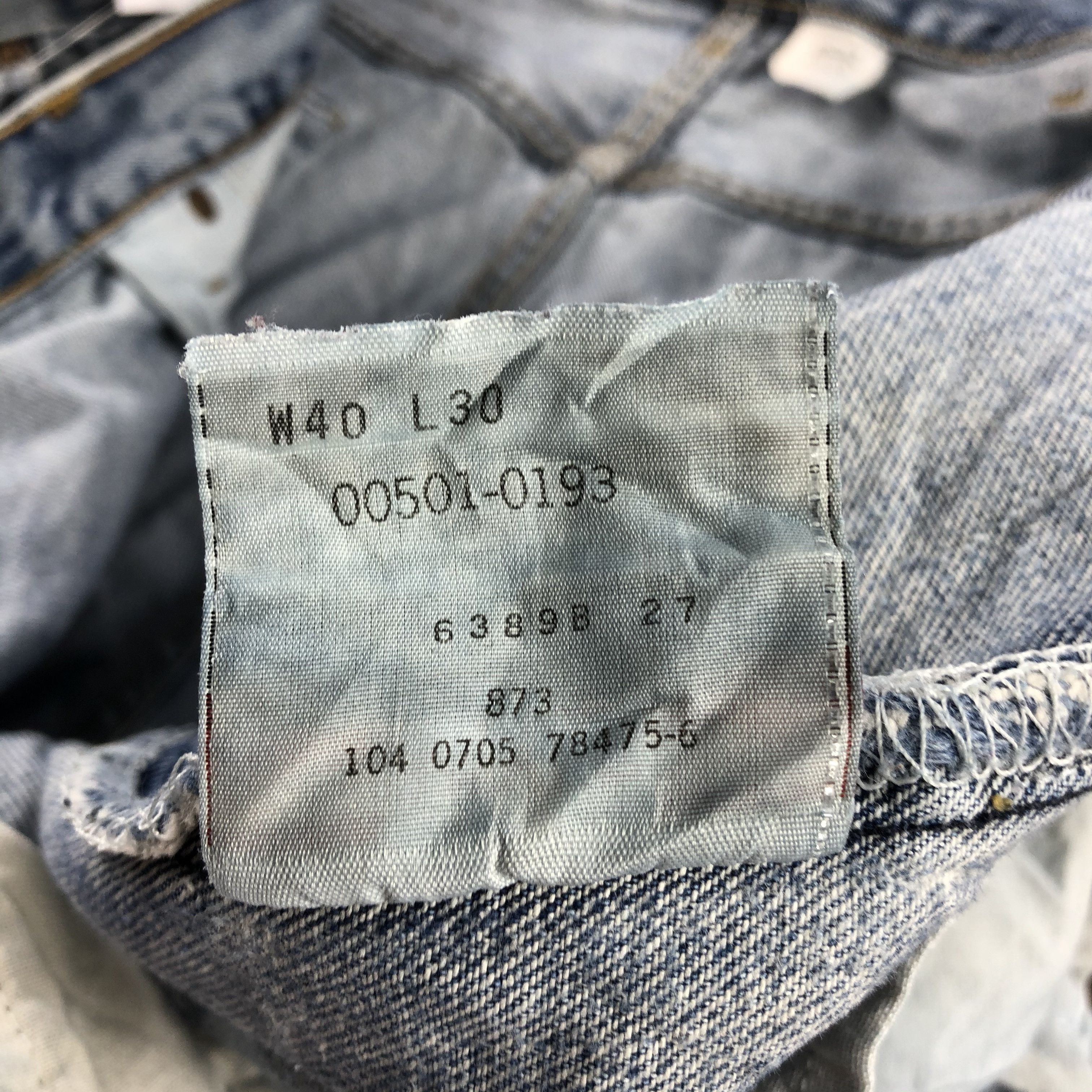 Levi's × Vintage Vintage Blue Wash Levis 501 Jeans-JM2960 Size US 39 - 18 Thumbnail