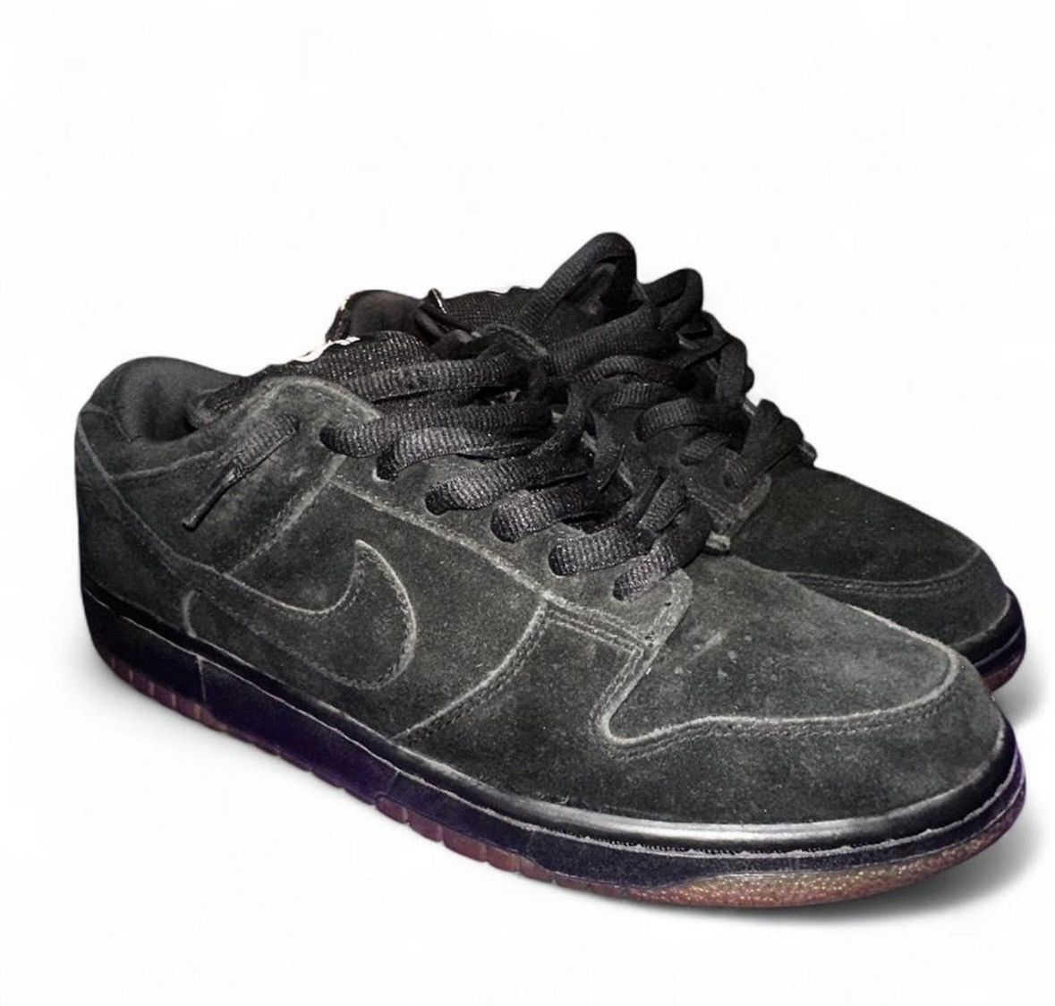 Nike 🔥 Rare Nike SB Dunk Low Pro Black Gum Suede 2006 Size US 9.5 / EU 42-43 - 1 Thumbnail
