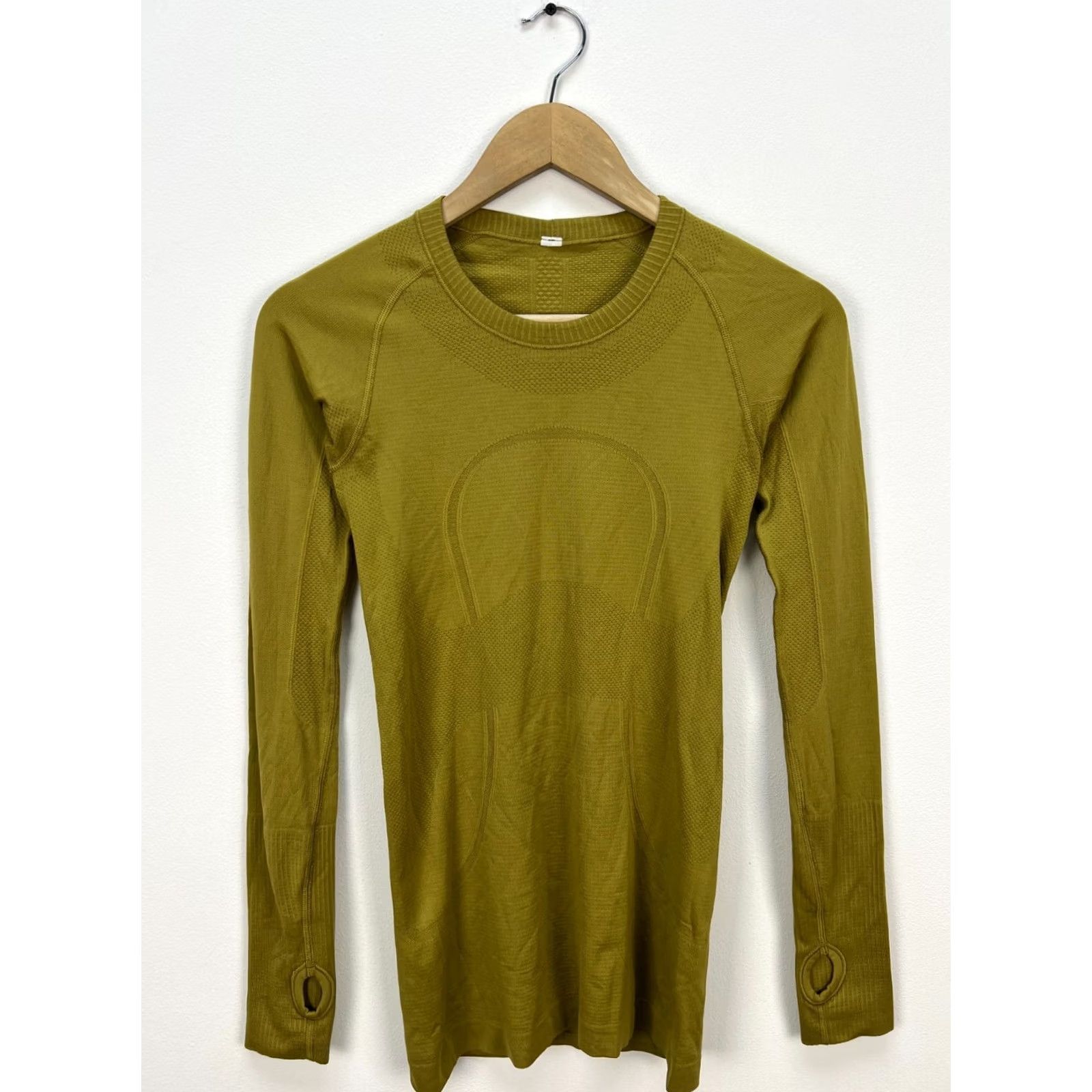 Lululemon Lululemon Swiftly Tech Long Sleeve Top Grape Leaf Green Ladies Sz 4 Size S / US 4 / IT 40 - 2 Thumbnail
