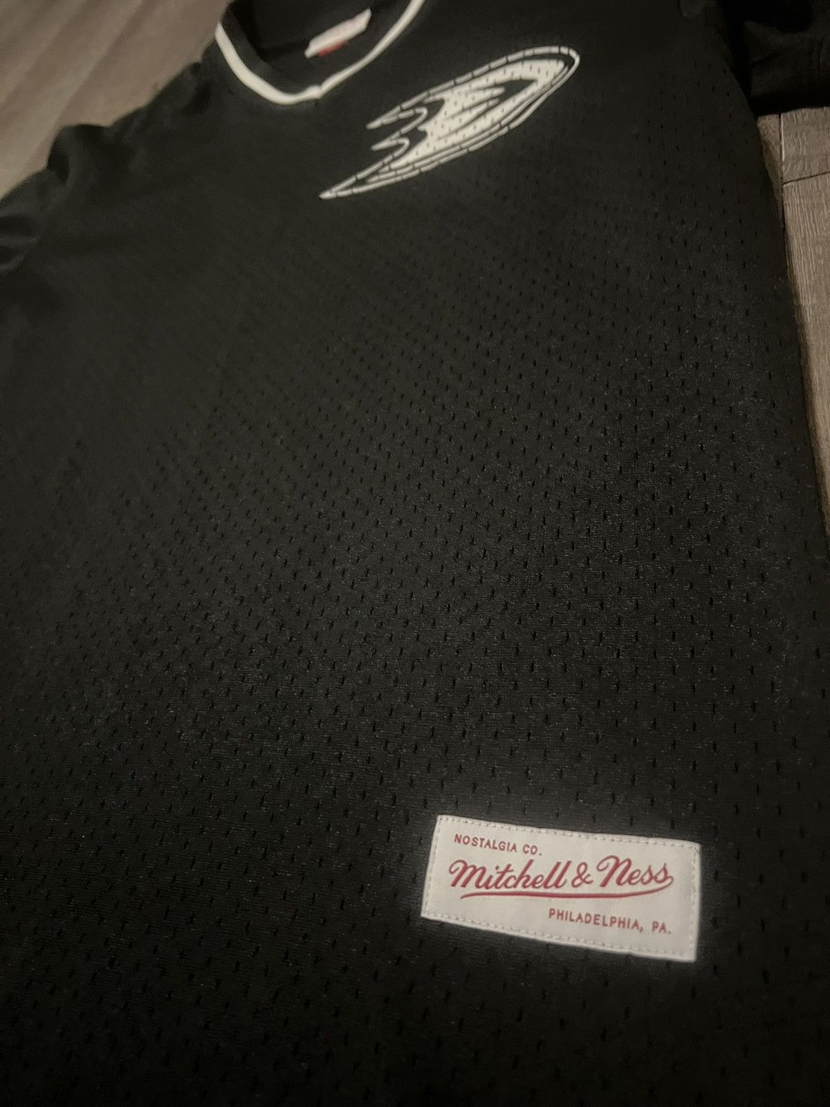 Mitchell & Ness Mitchell Ness Anaheim Ducks Jersey size Medium Size US M / EU 48-50 / 2 - 4 Thumbnail