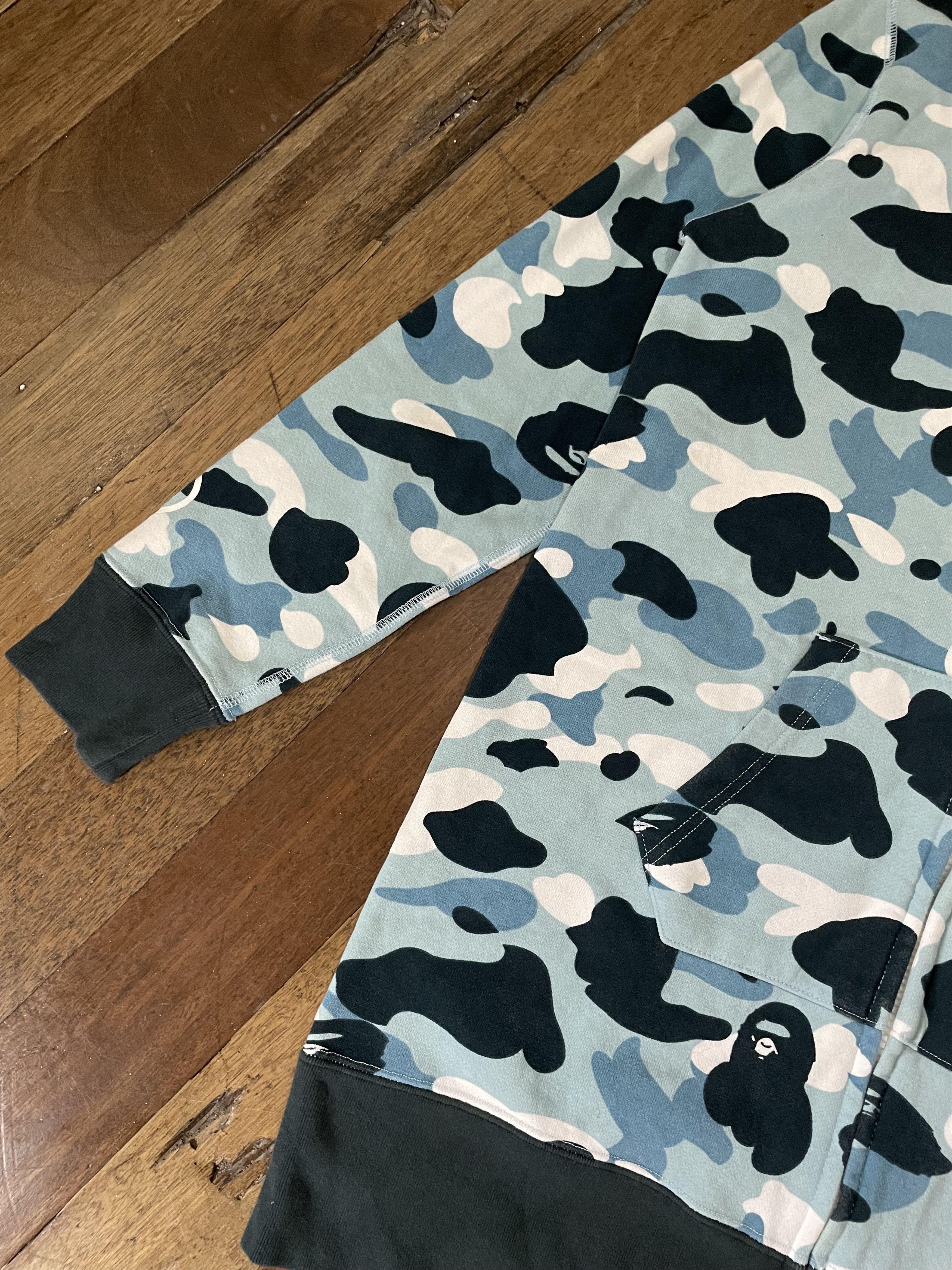 Bape BAPE MARINE CAMO SHARK ZIP Dress ONEPIECE - 2018 Size XS / US 0-2 / IT 36-38 - 4 Thumbnail