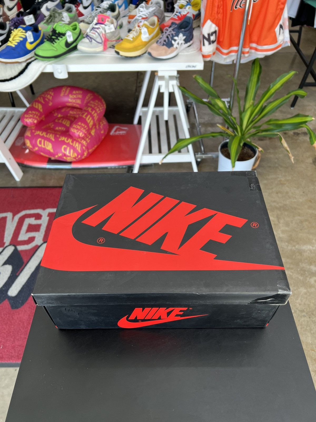 Jordan Brand × Nike Air Jordan 1 Retro High Spider-Man Origin Story Sz. 9 (2018) Size US 9 / EU 42 - 13 Thumbnail