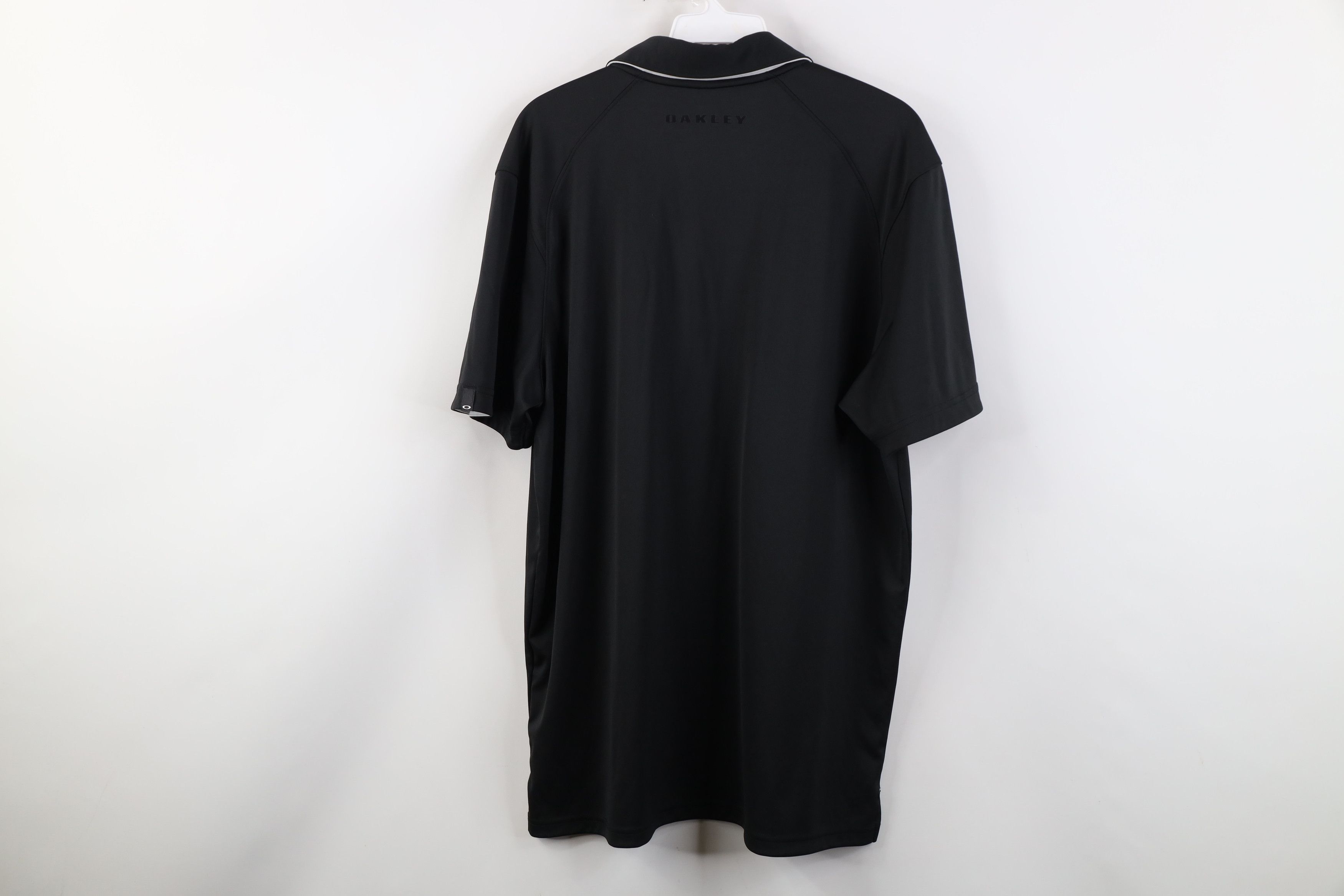 Oakley Vintage Y2K Oakley Spell Out Knit Collared Golf Polo Black Size US L / EU 52-54 / 3 - 12 Thumbnail