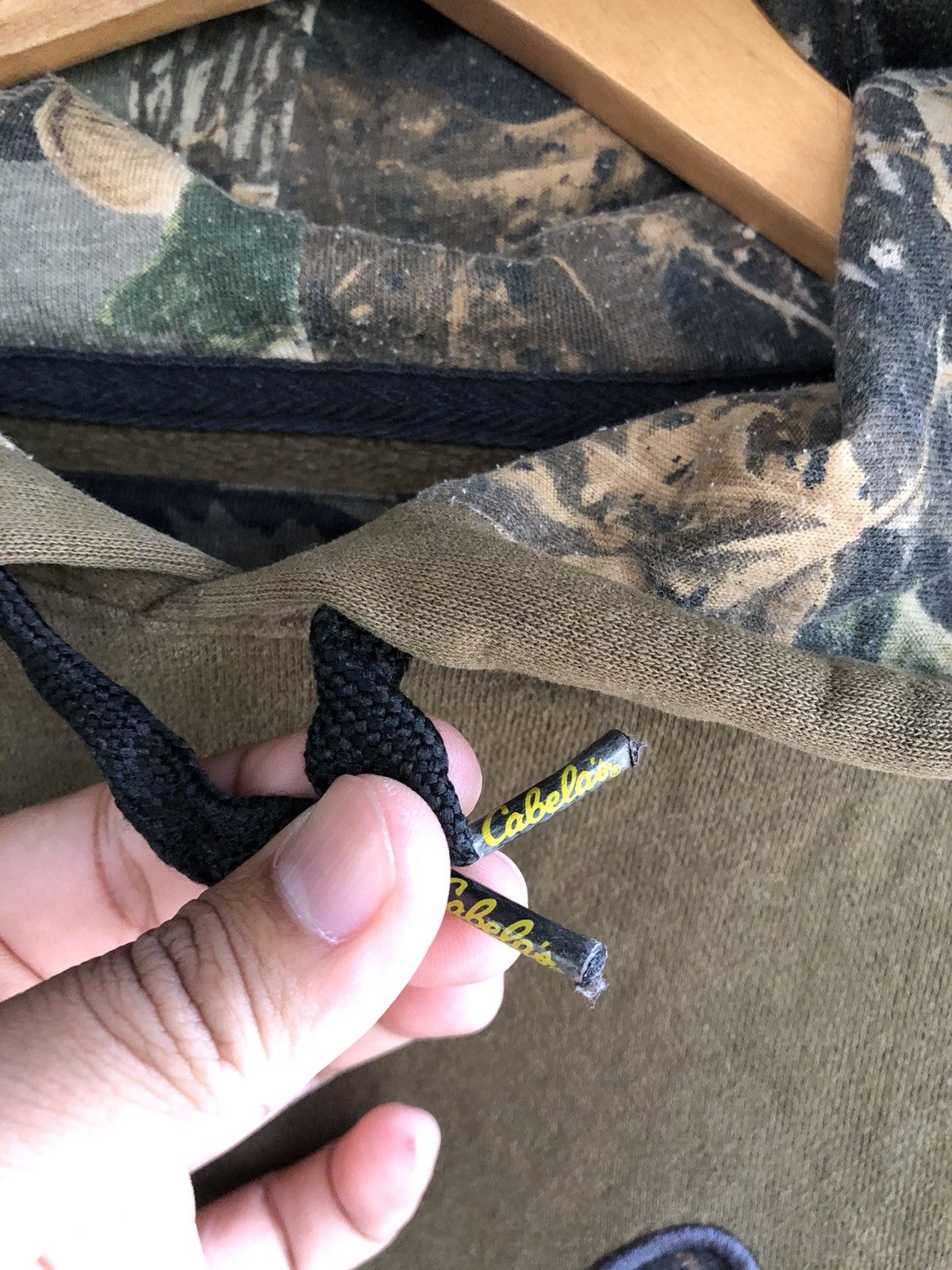 Cabelas Vintage Cabelas realtree World’s Foremost Outfitter hoodie Size US M / EU 48-50 / 2 - 5 Thumbnail