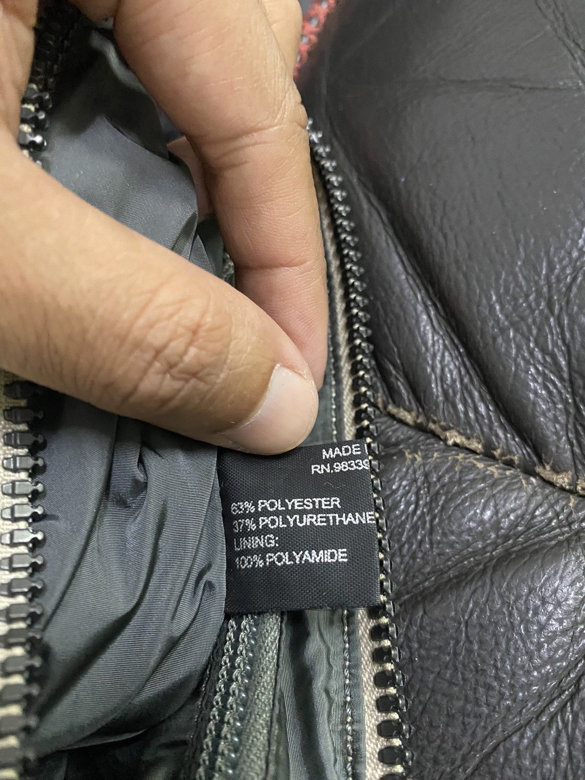 Prada Authentic Prada Sport Sling Crossbody Bag SMALL PINHOLE Size ONE SIZE - 15 Thumbnail