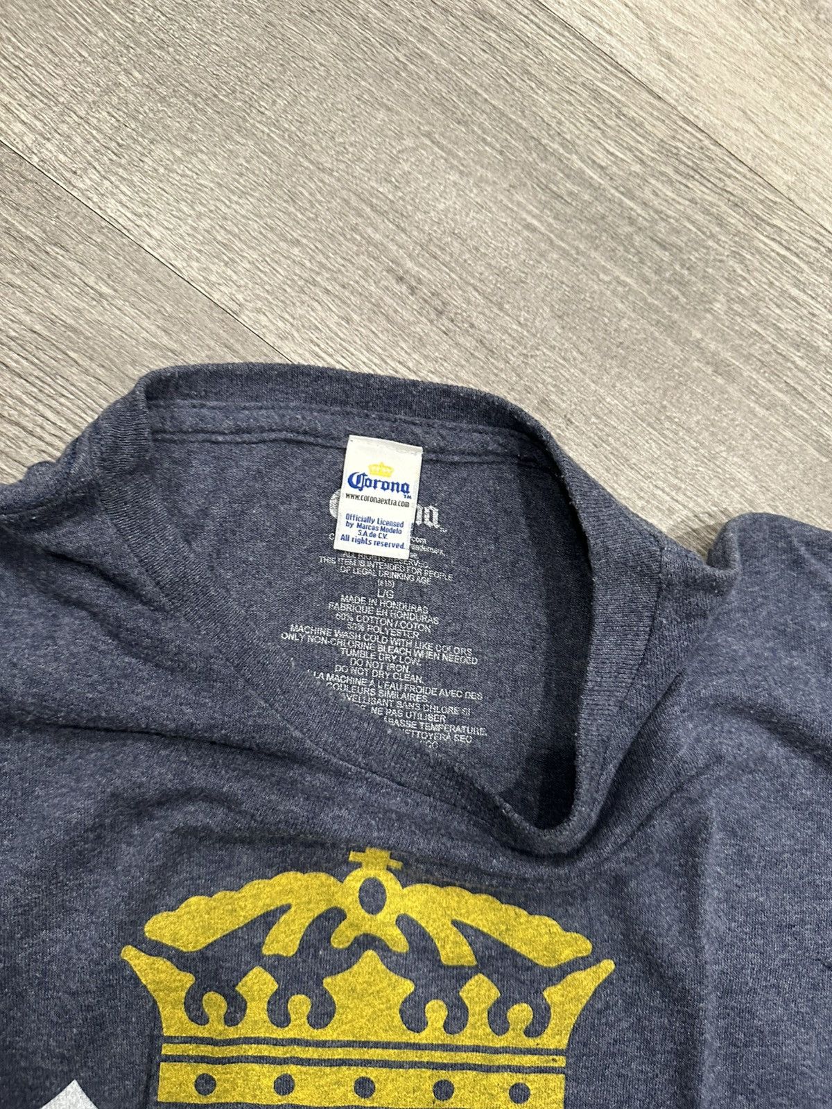 Other Corona Graphic T Shirt - Size L Size US L / EU 52-54 / 3 - 2 Thumbnail