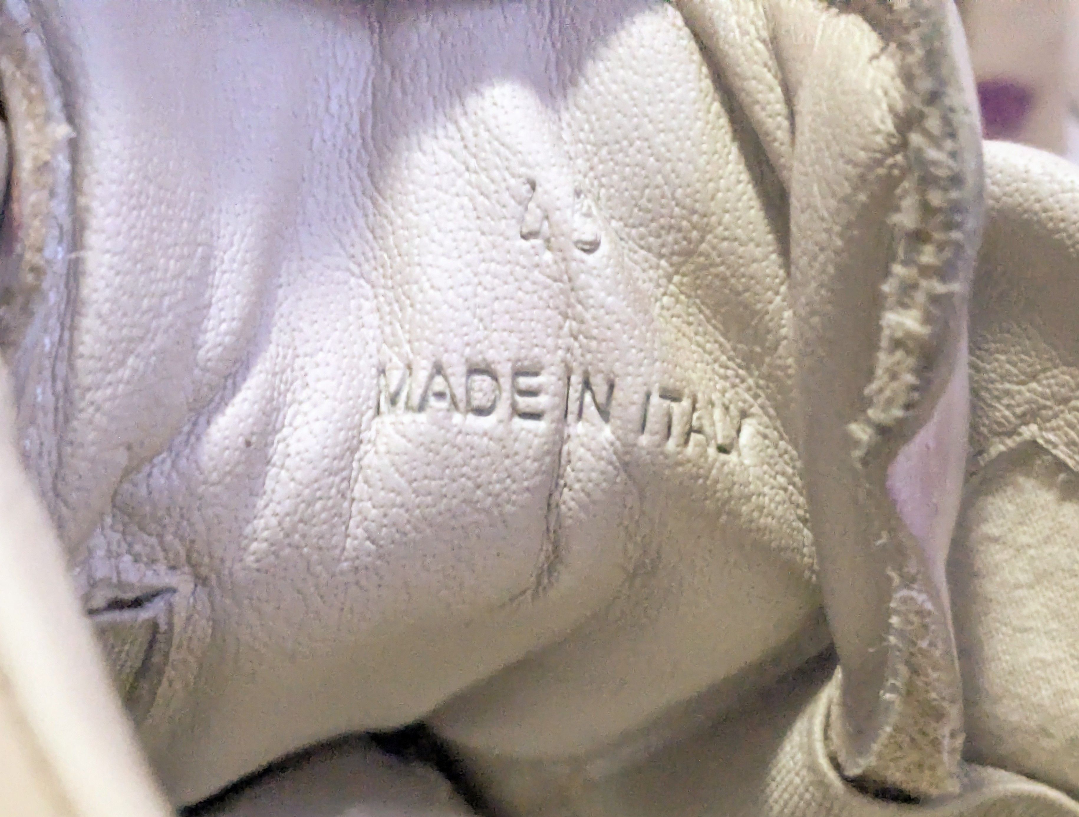 Maison Margiela Maison Margiela Replica GAT Biege Burgundy 12 45 Suede Size US 12 / EU 45 - 8 Thumbnail