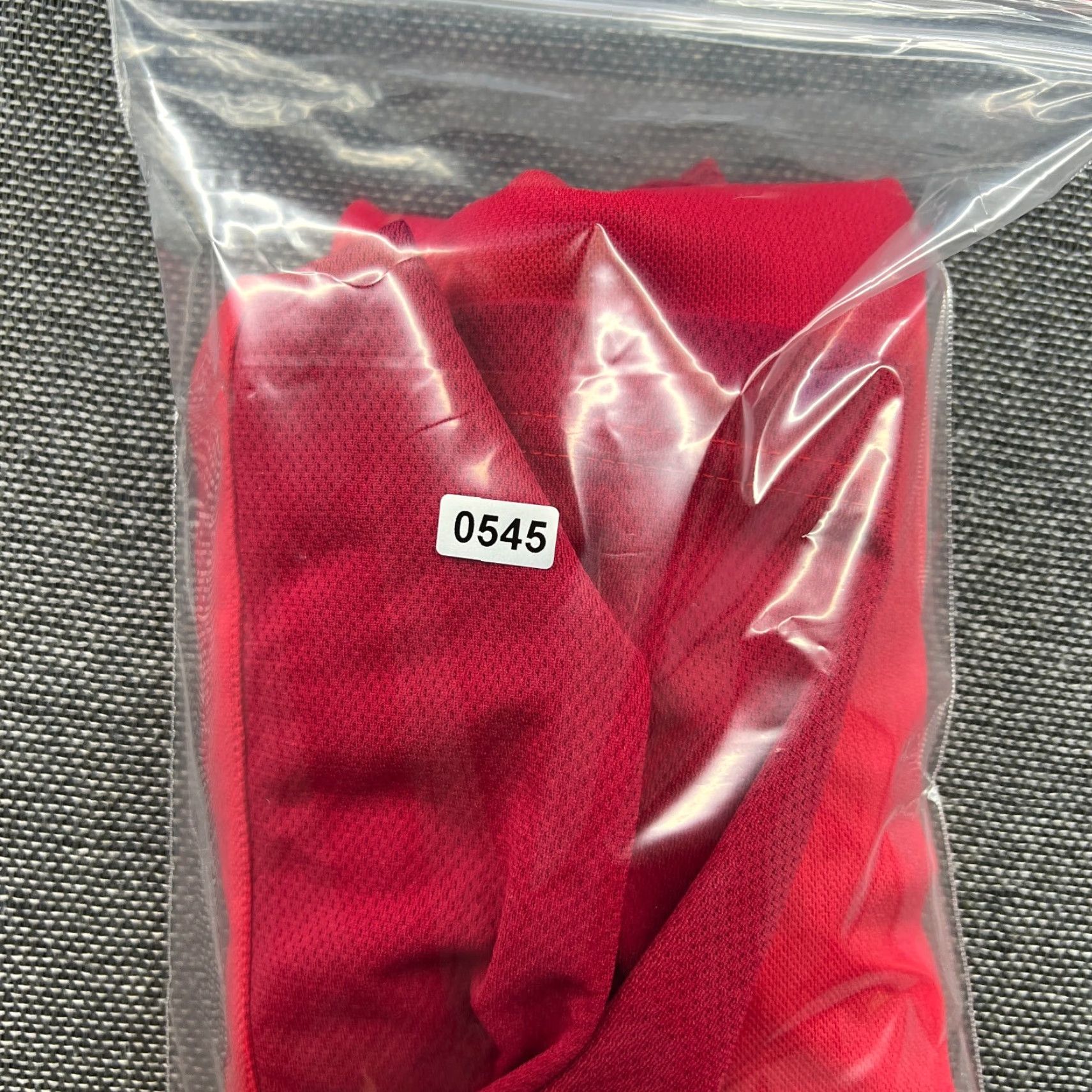 Hummel Hummel Denmark 2003 2004 Home Match Issue #4 Football Jersey Mens XL Red Shirt Short Sleeve Pullover Round Neck Moisture Wicking Quick Dry Athletic Size US XL / EU 56 / 4 - 2 Thumbnail