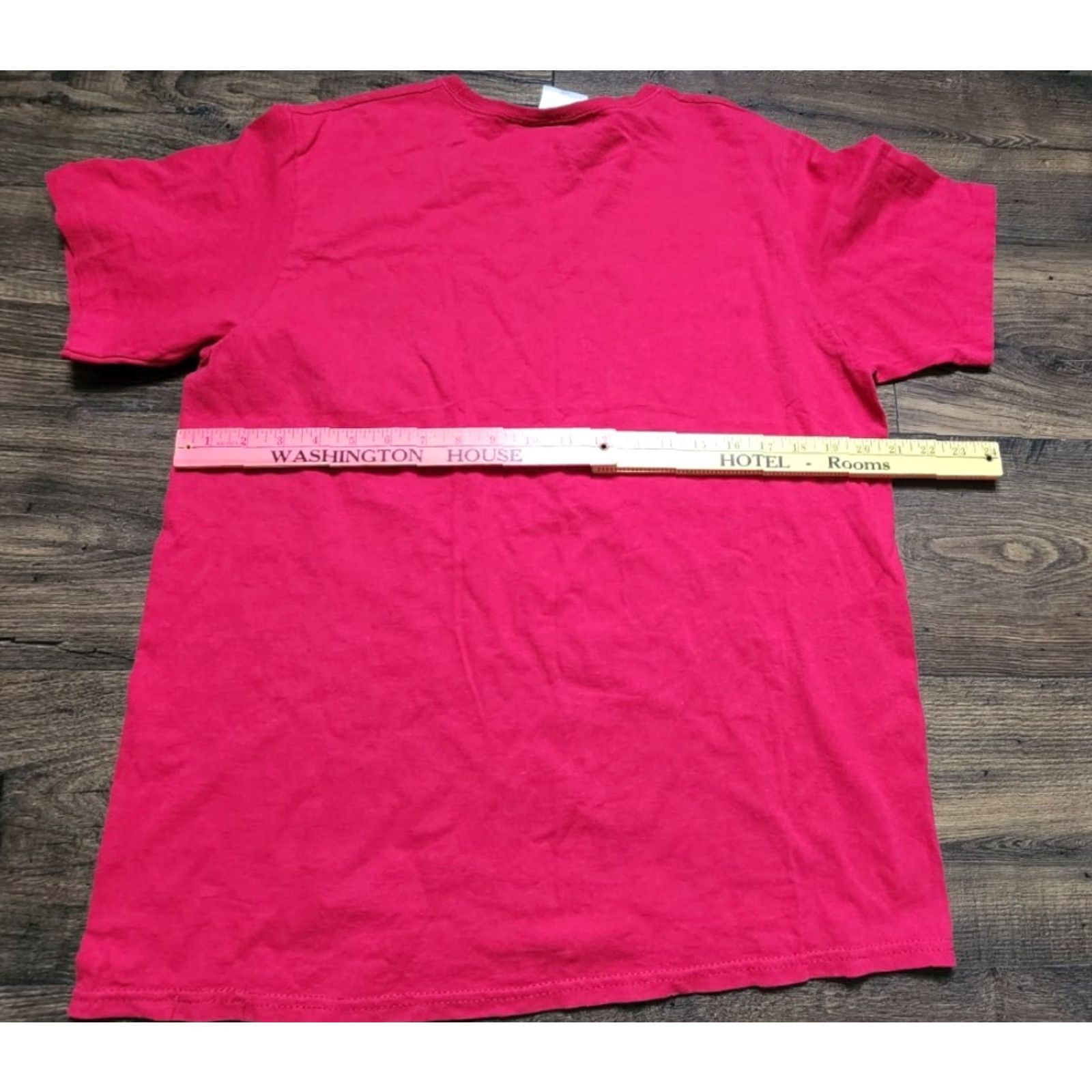 Hanes VINTAGE Hanes Her Way T-Shirt Main Selling Point: Hanes Brand, T Shirt, Adult, M, Red, Short Sleeve, 100% Cotton, Single Stitch, 90s, Vintage, Women Size M / US 6-8 / IT 42-44 - 2 Thumbnail