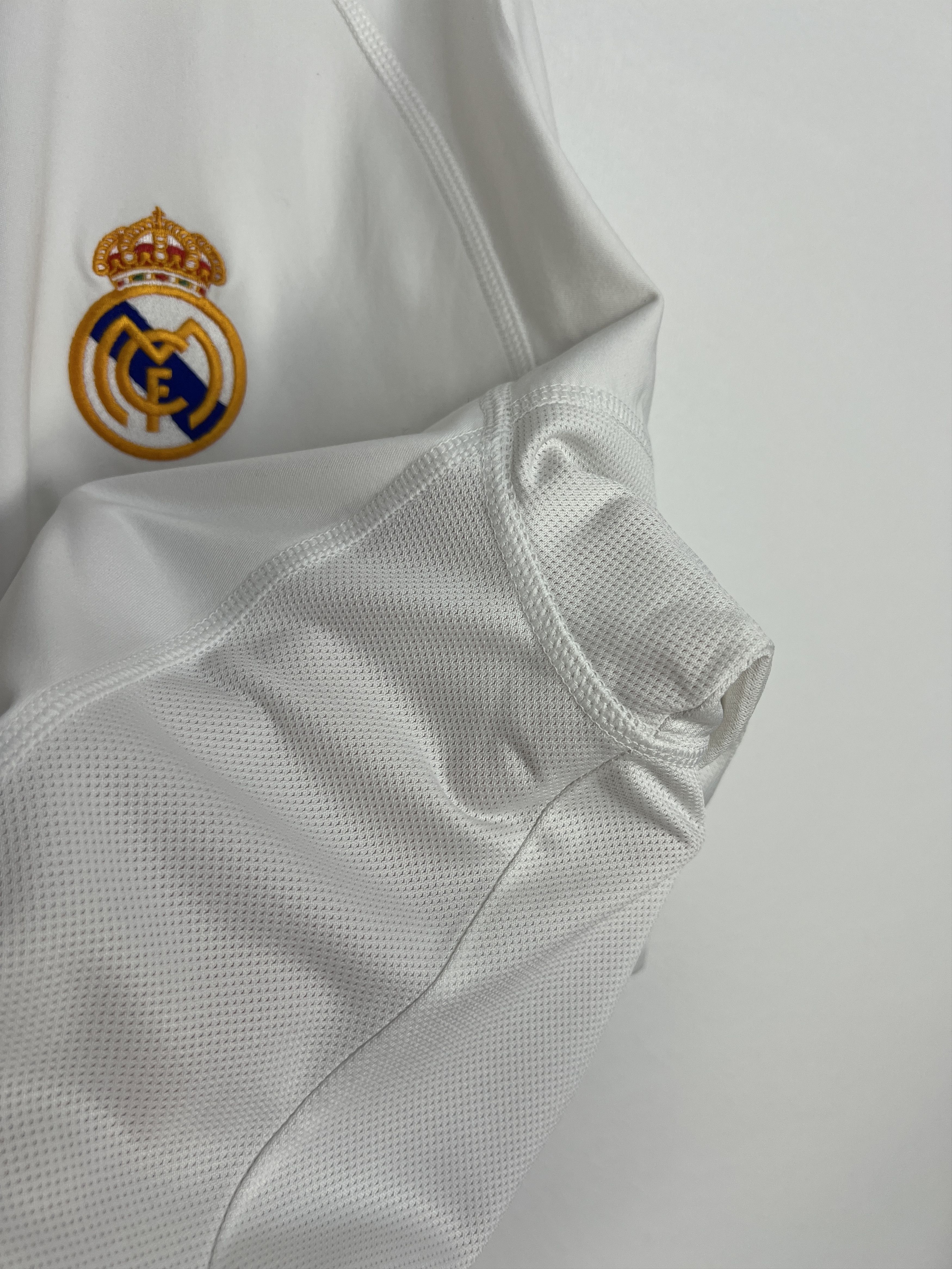 Adidas Vintage 90's Real Madrid Football Train Shirt Soccer Jersey Size US L / EU 52-54 / 3 - 7 Thumbnail