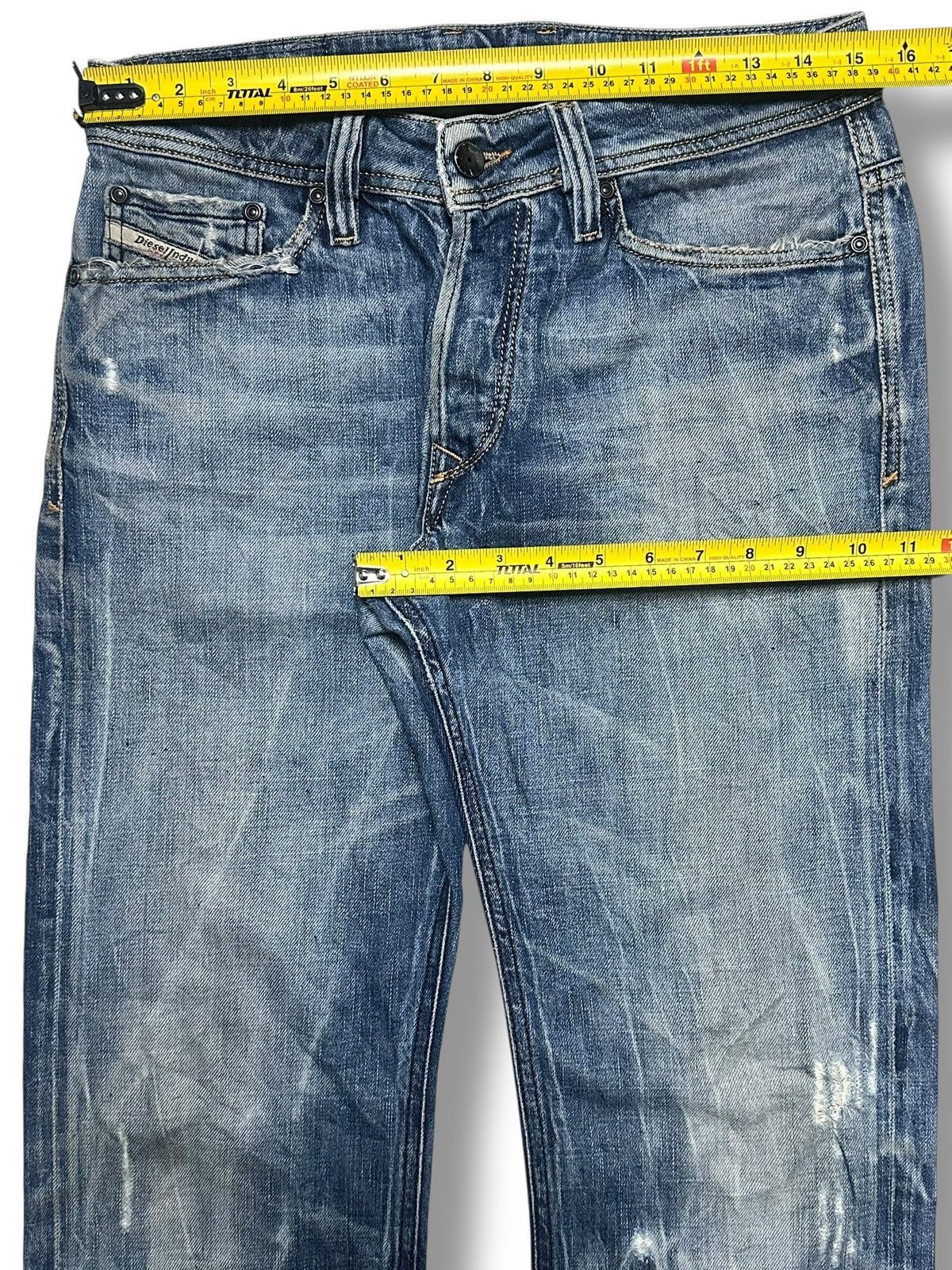 Diesel Diesel Viker Medium Blue Distressed Button Fly Faded Jeans Size US 31 - 21 Thumbnail
