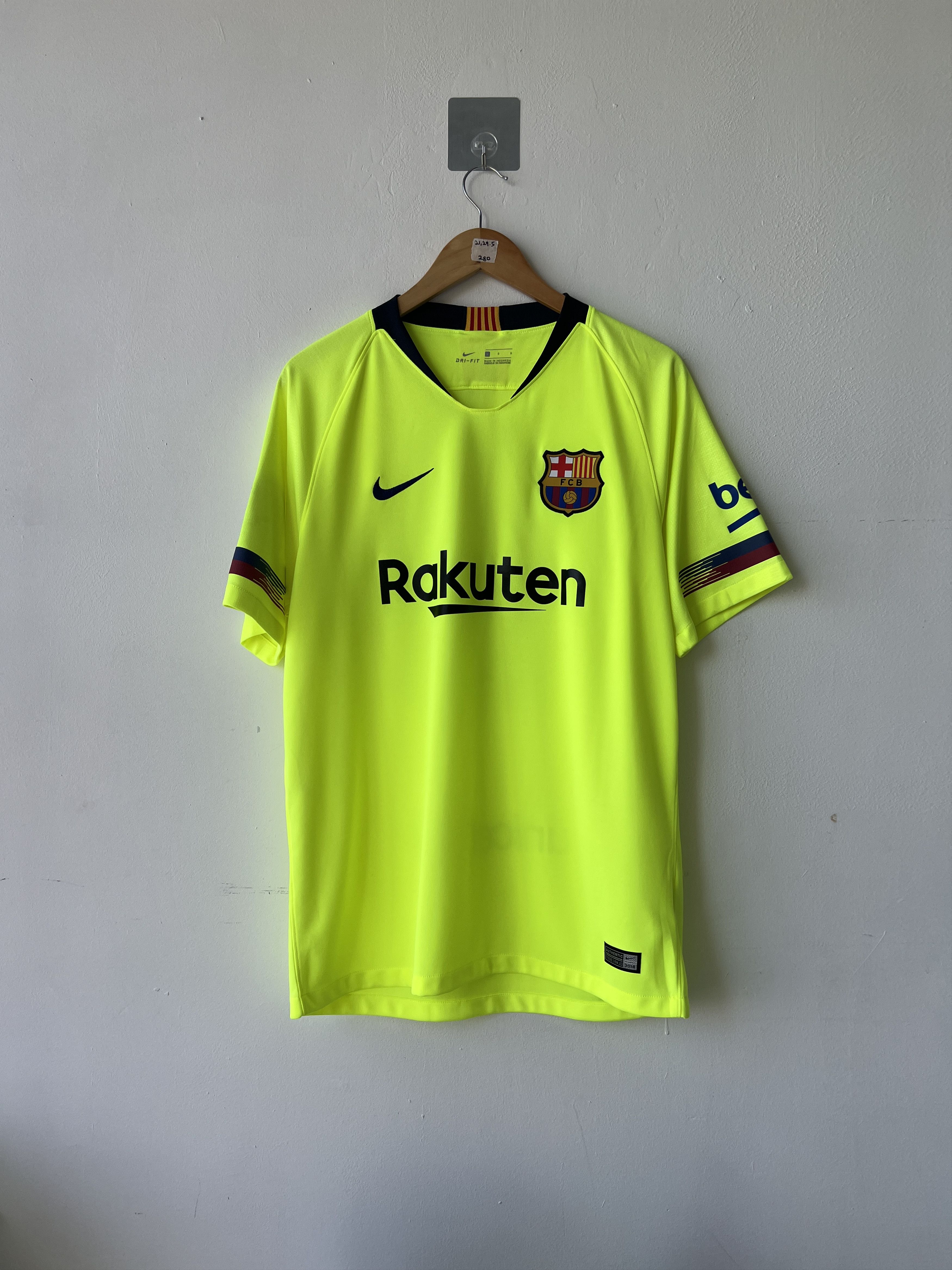 Nike (L) Barcelona 2018-19 Away Kit Messi #10 Size US L / EU 52-54 / 3 - 2 Thumbnail