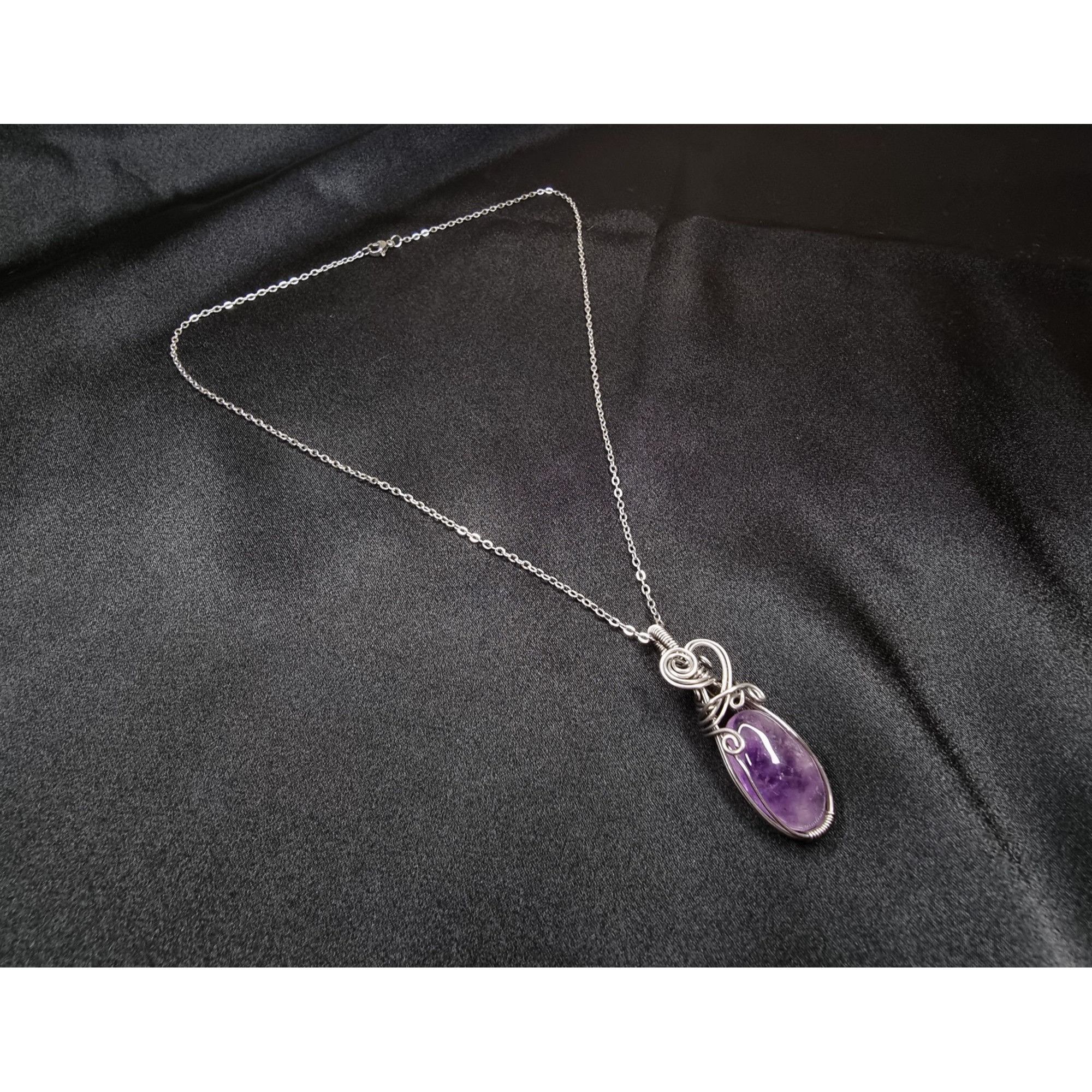 Vintage Genuine Amethyst Necklace With Handcrafted Wire Wrap Pendan Size ONE SIZE - 3 Thumbnail