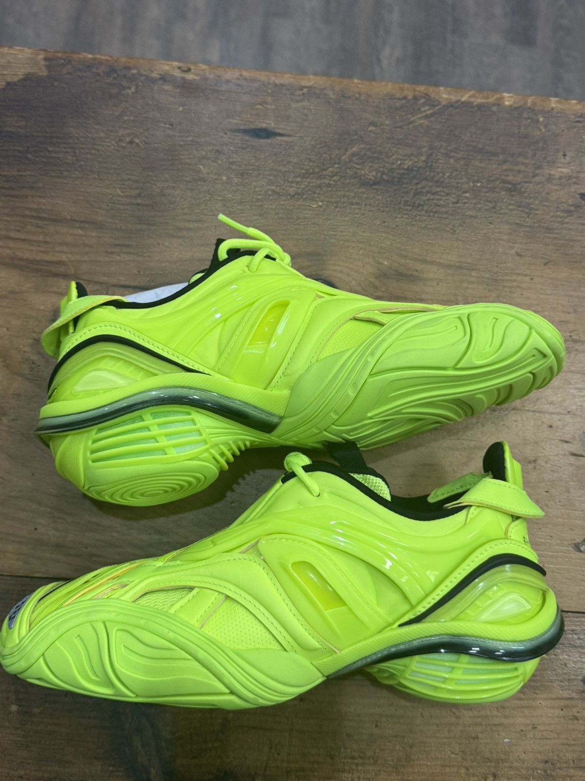 Balenciaga Balenciaga Tyrex “Lime Green” Low Sneaker 38 Size US 5.5 / EU 38 - 1 Thumbnail